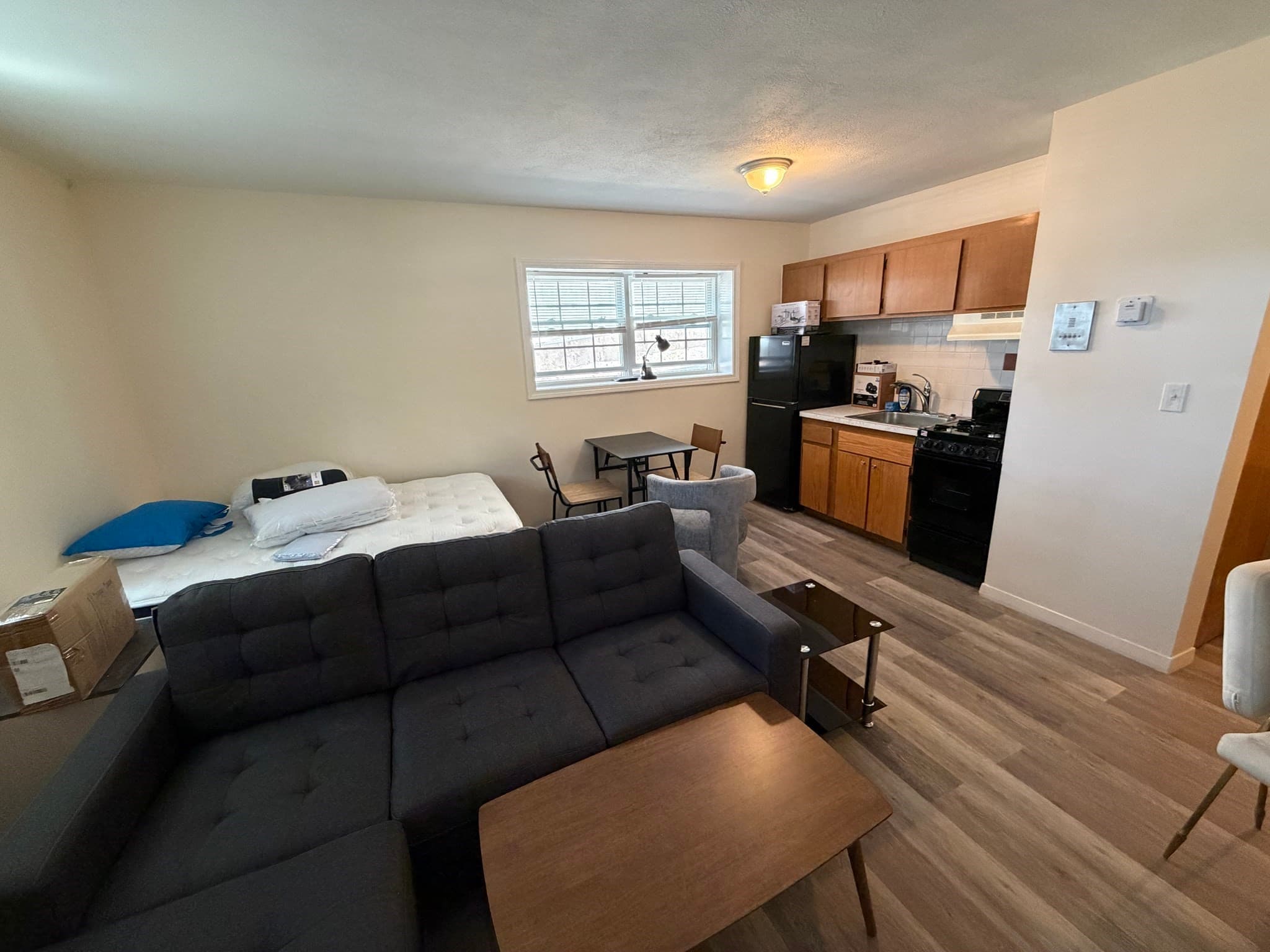 5+ Family - 5+ Units Up/Down at 238 Chelsea Street, Everett MA 02149, photo 11 of 24