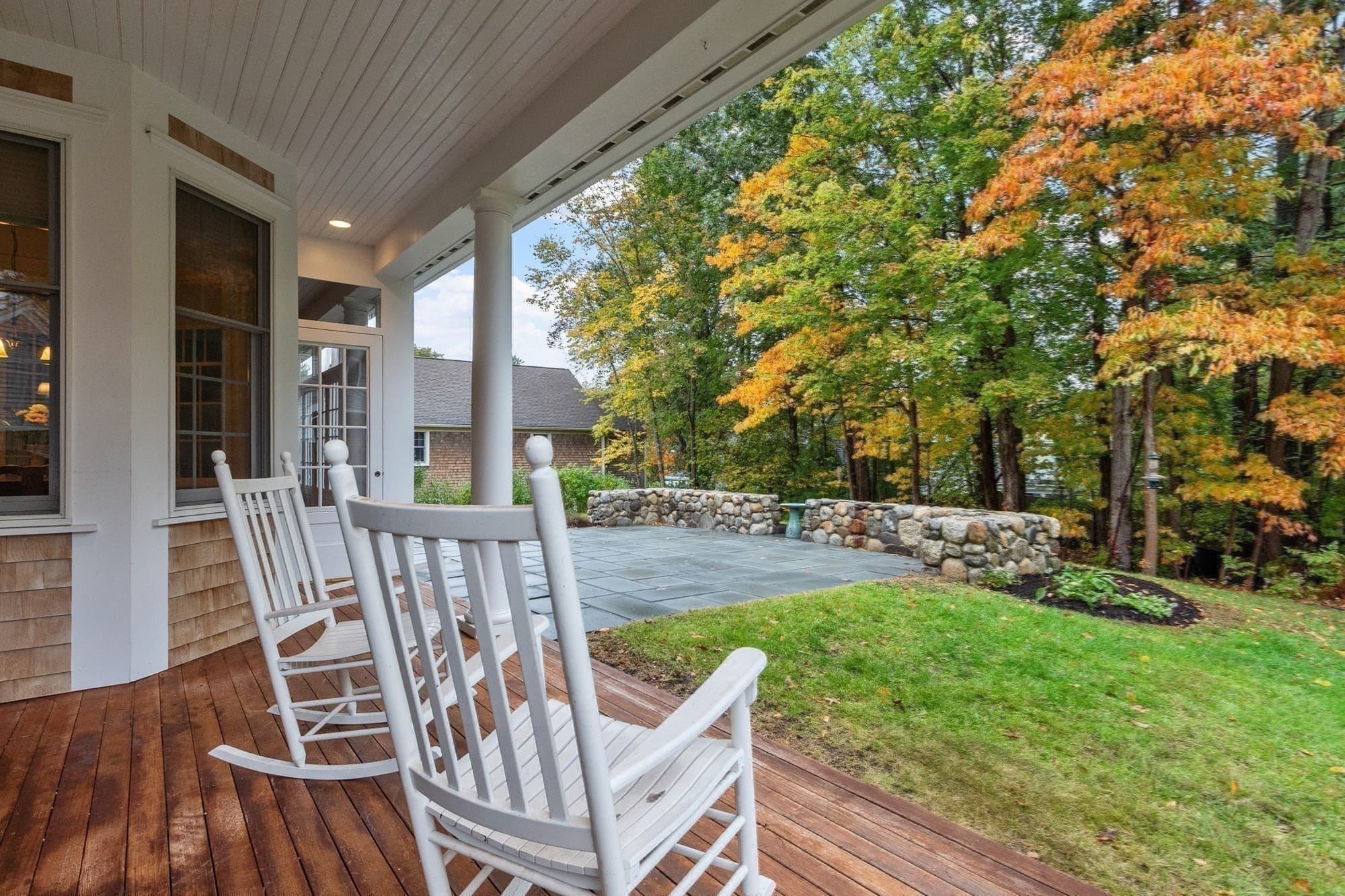 Single Family Residence at 2 Greenbrier Rd,, Manchester MA 01944, photo 22 of 26