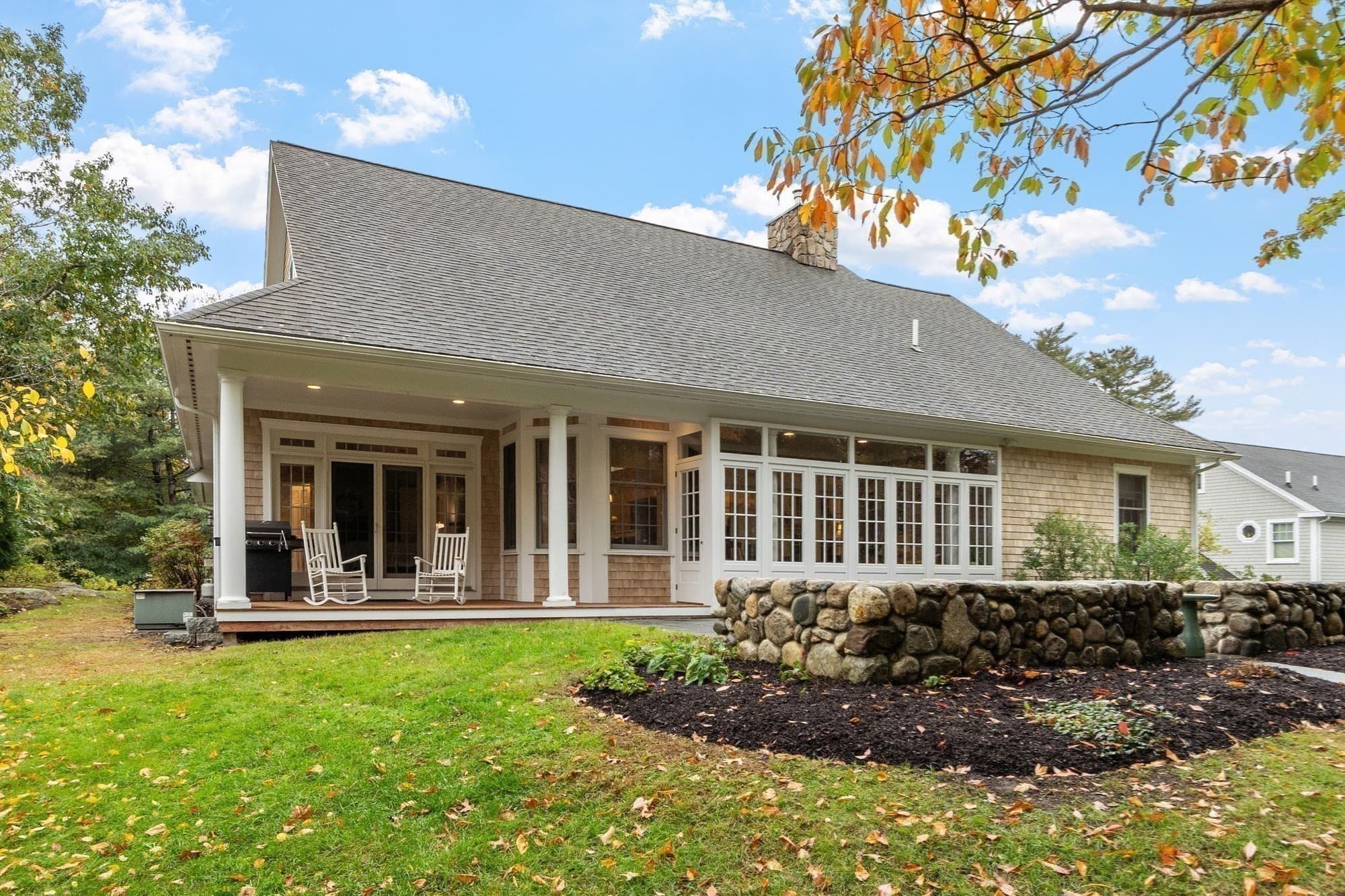 Single Family Residence at 2 Greenbrier Rd,, Manchester MA 01944, photo 24 of 26