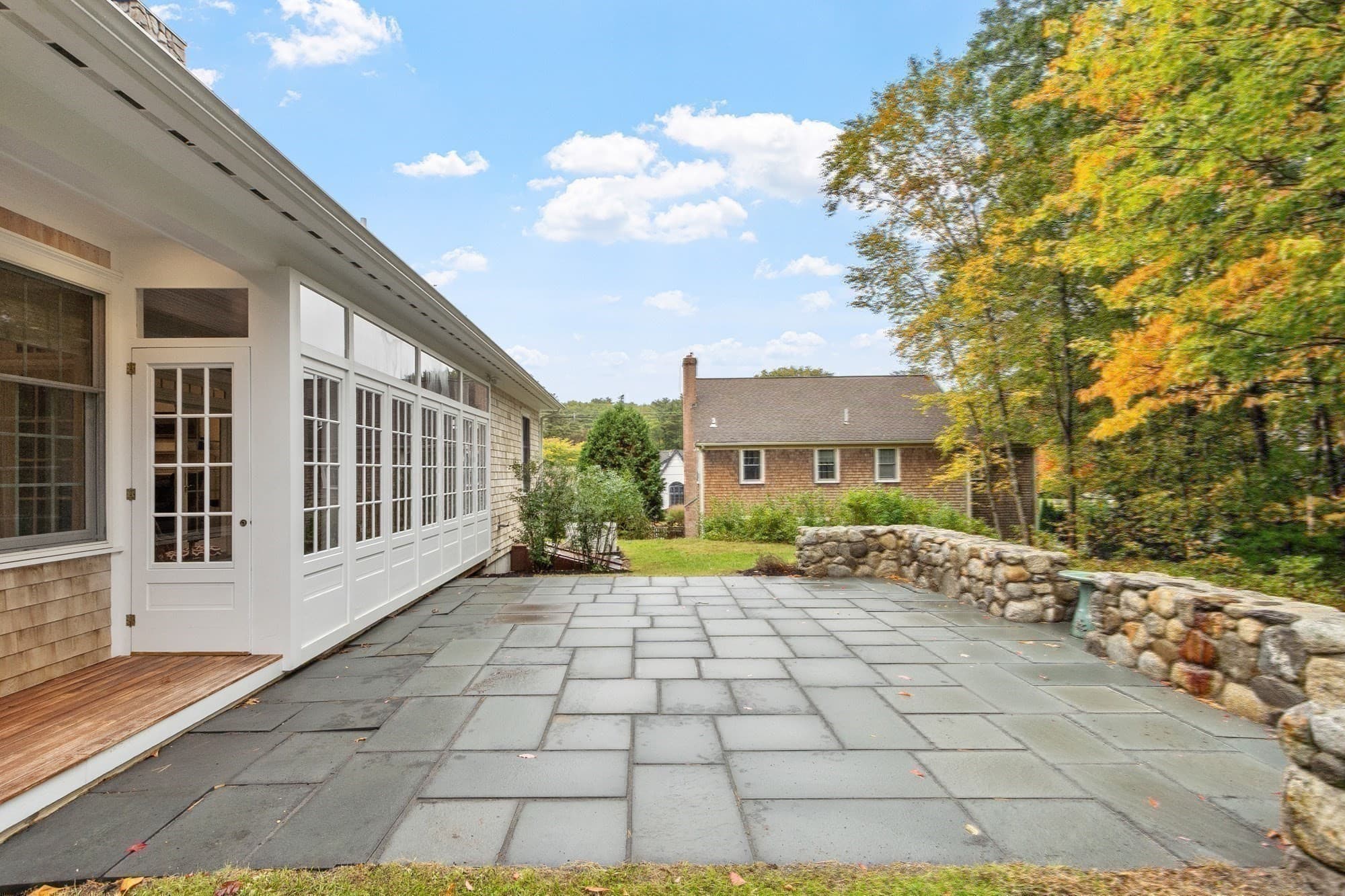 Single Family Residence at 2 Greenbrier Rd,, Manchester MA 01944, photo 25 of 26