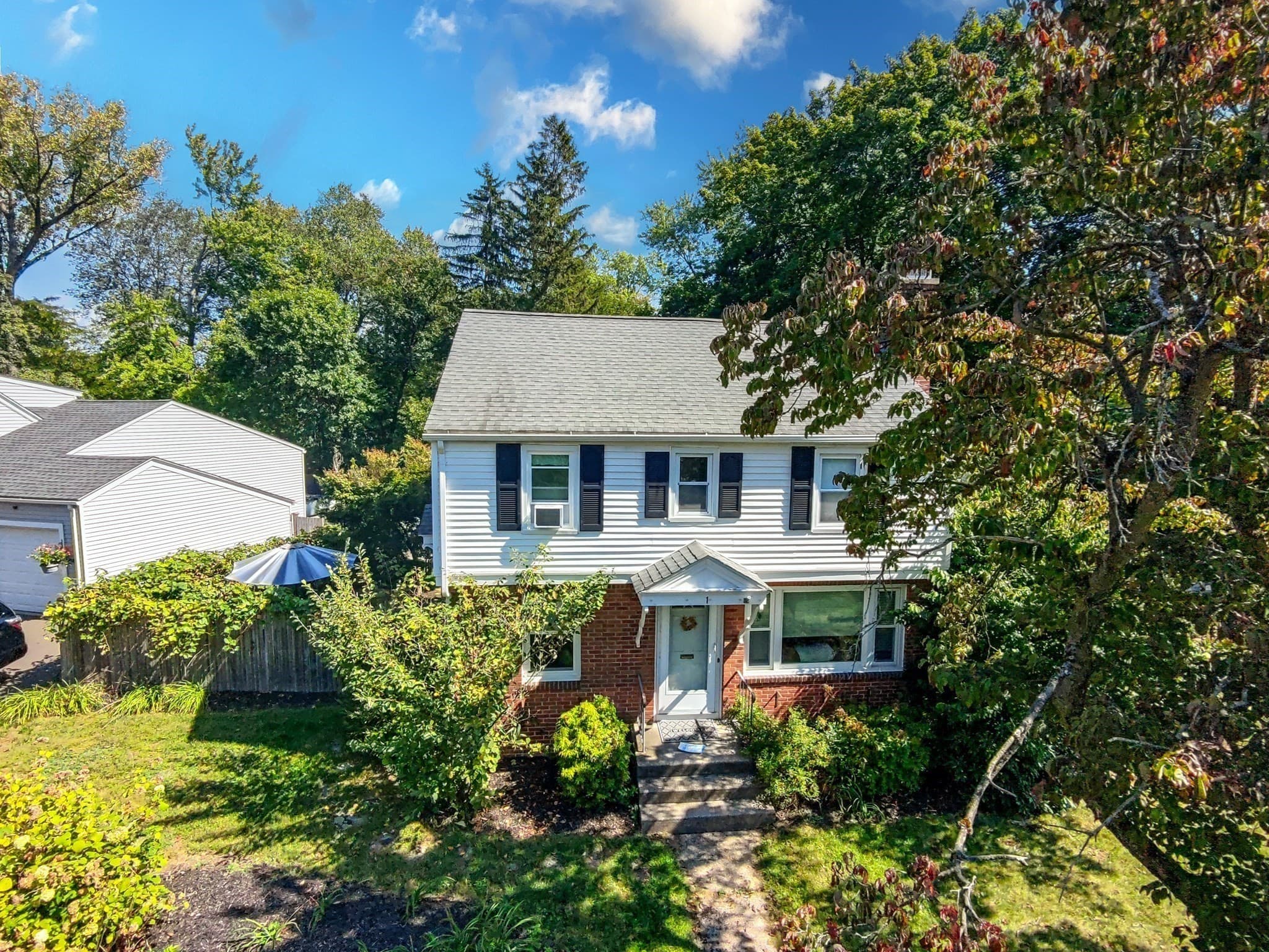 Single Family Residence at 1 Lexington St, South Hadley MA 01075, photo 2 of 40