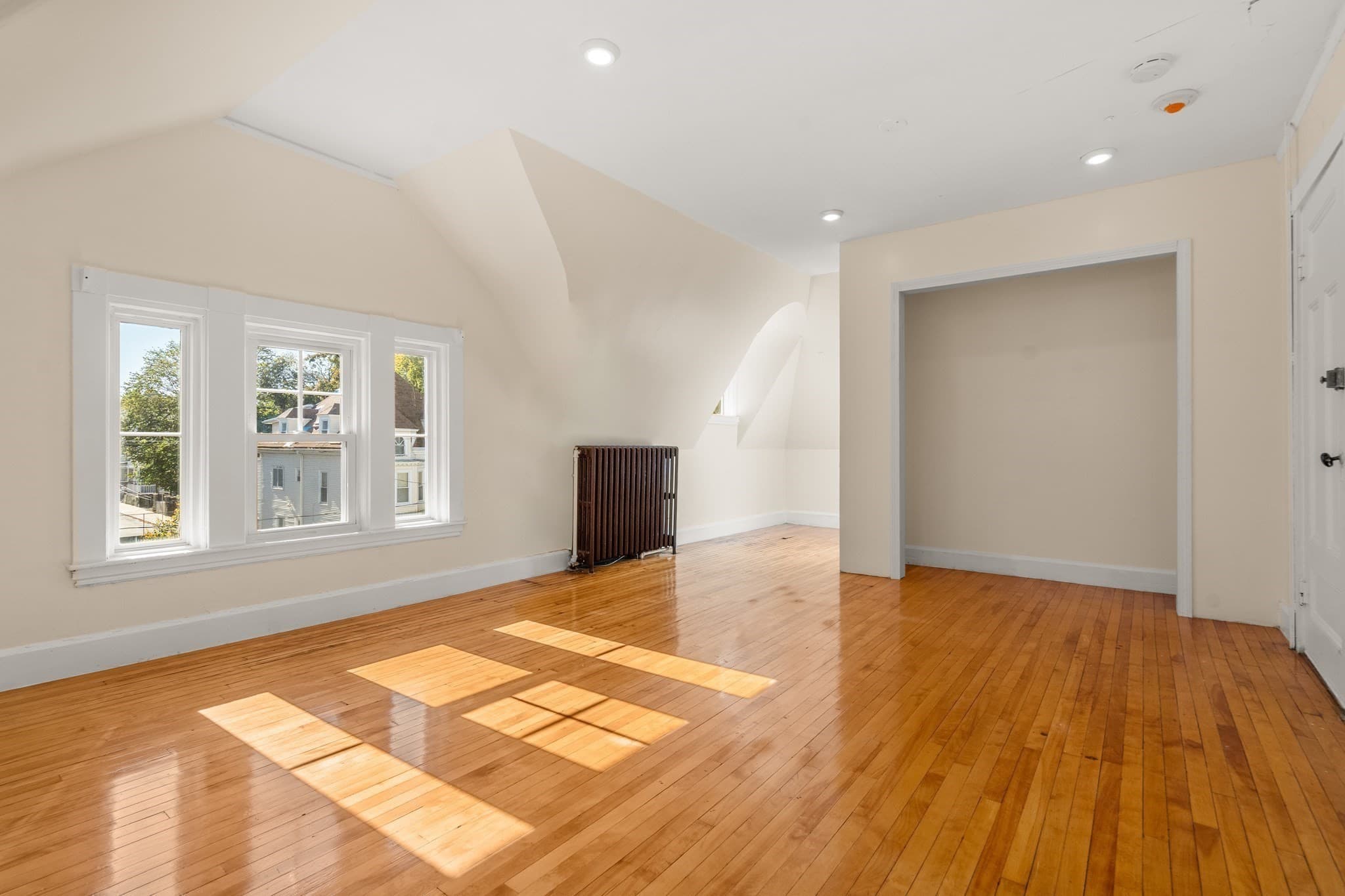 Single Family Residence at 26 Lawrence Ave, Boston MA 02121, photo 32 of 40