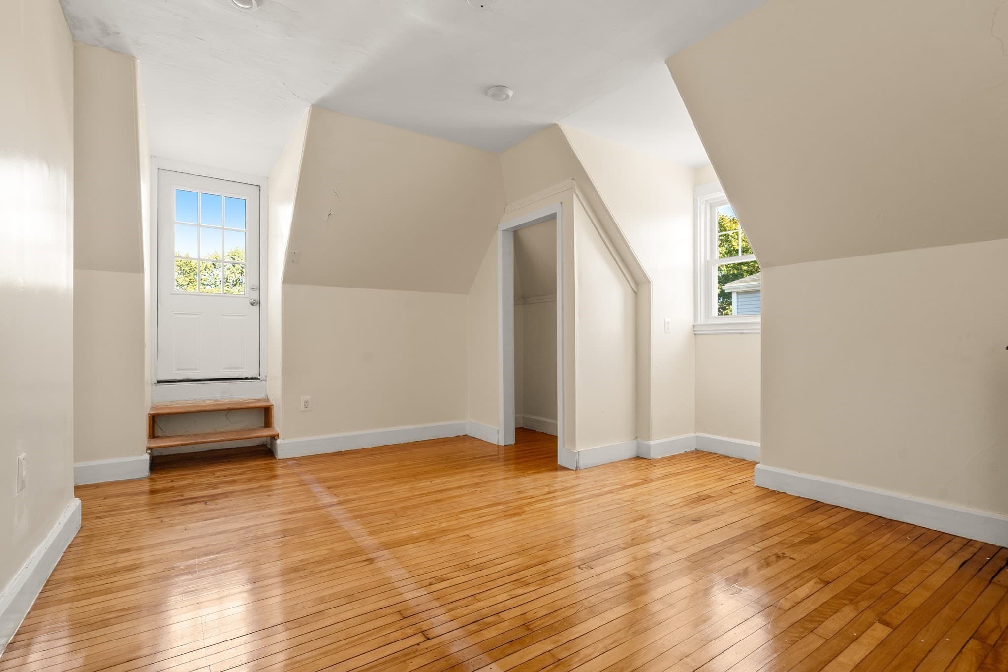 Single Family Residence at 26 Lawrence Ave, Boston MA 02121, photo 33 of 40