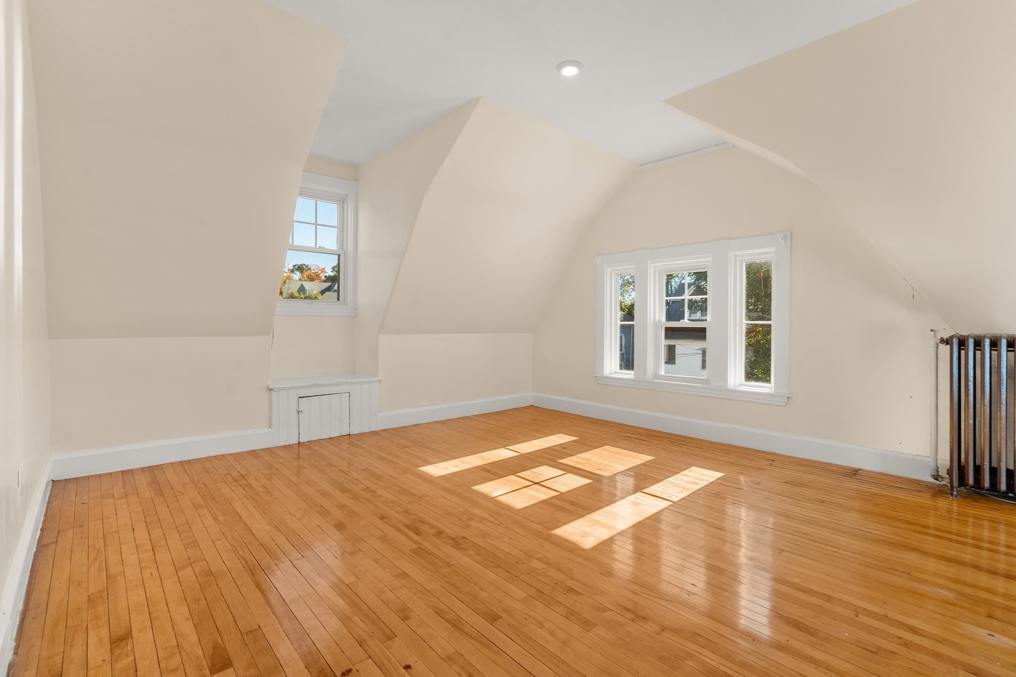 Single Family Residence at 26 Lawrence Ave, Boston MA 02121, photo 31 of 40