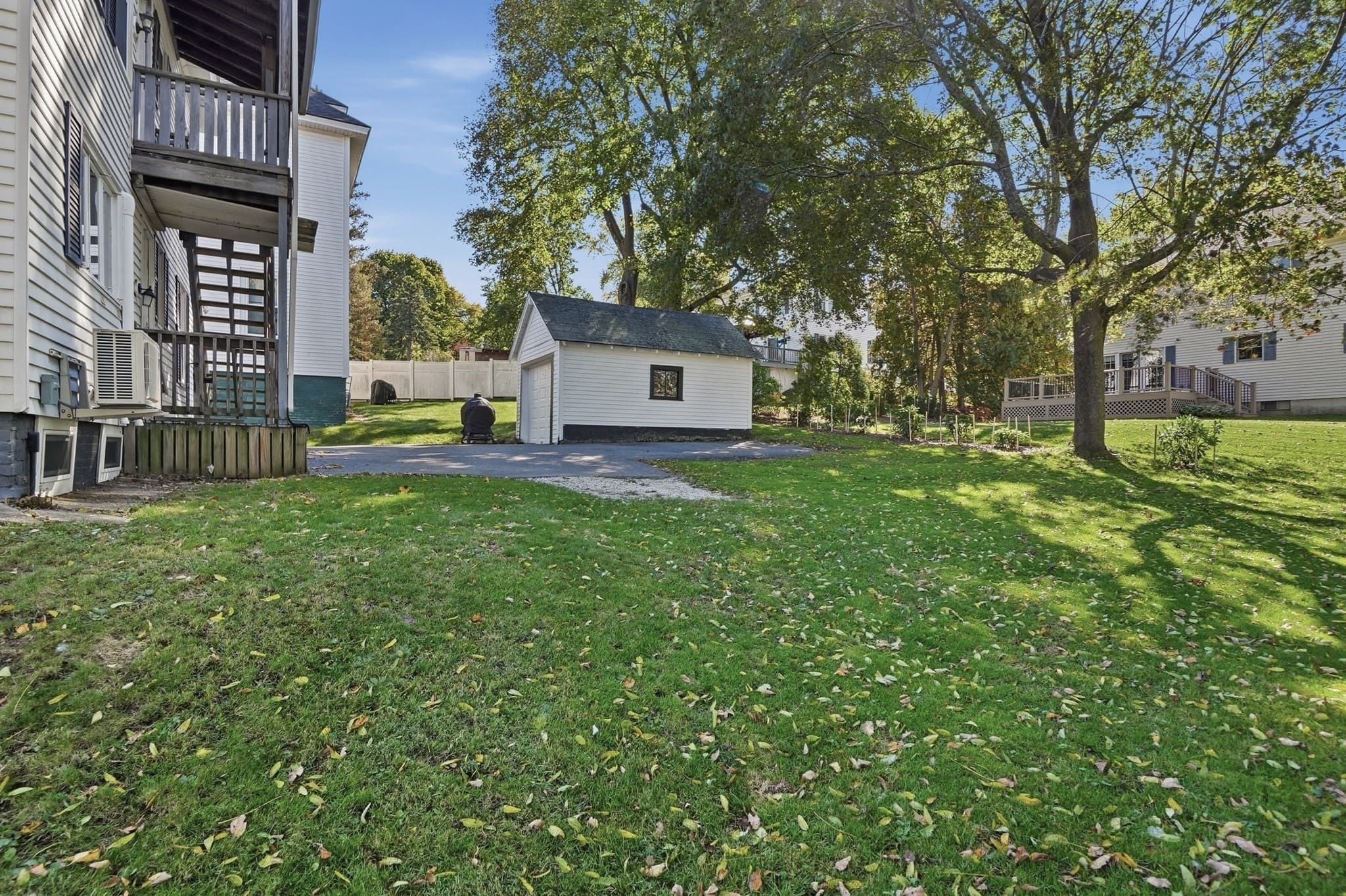 2 Family - 2 Units Up/Down at 11 Front Street, Clinton MA 01510, photo 26 of 27