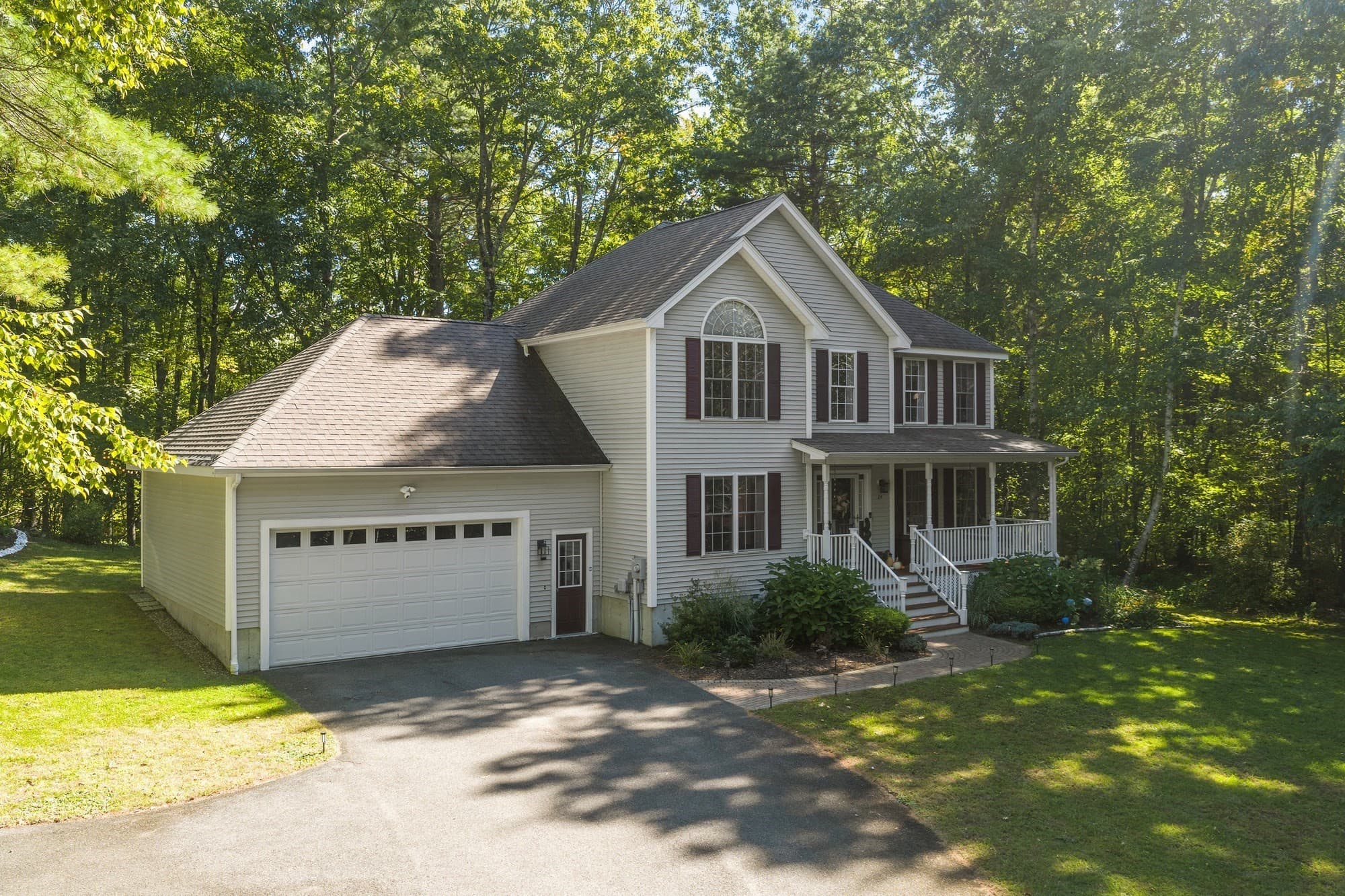 Single Family Residence at 24 Wilson Rd, Londonderry NH 03053, photo 2 of 40