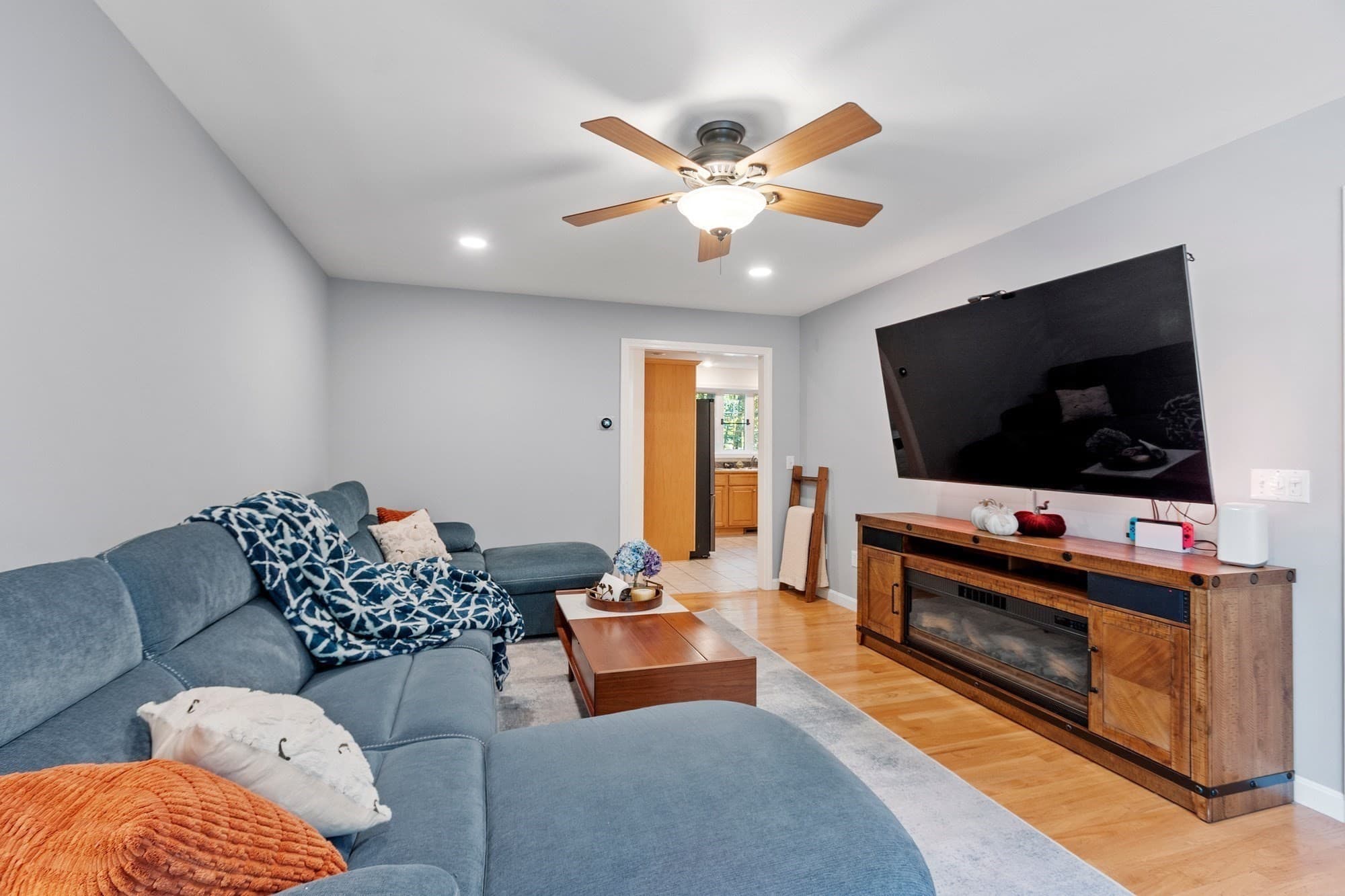 Single Family Residence at 24 Wilson Rd, Londonderry NH 03053, photo 6 of 40