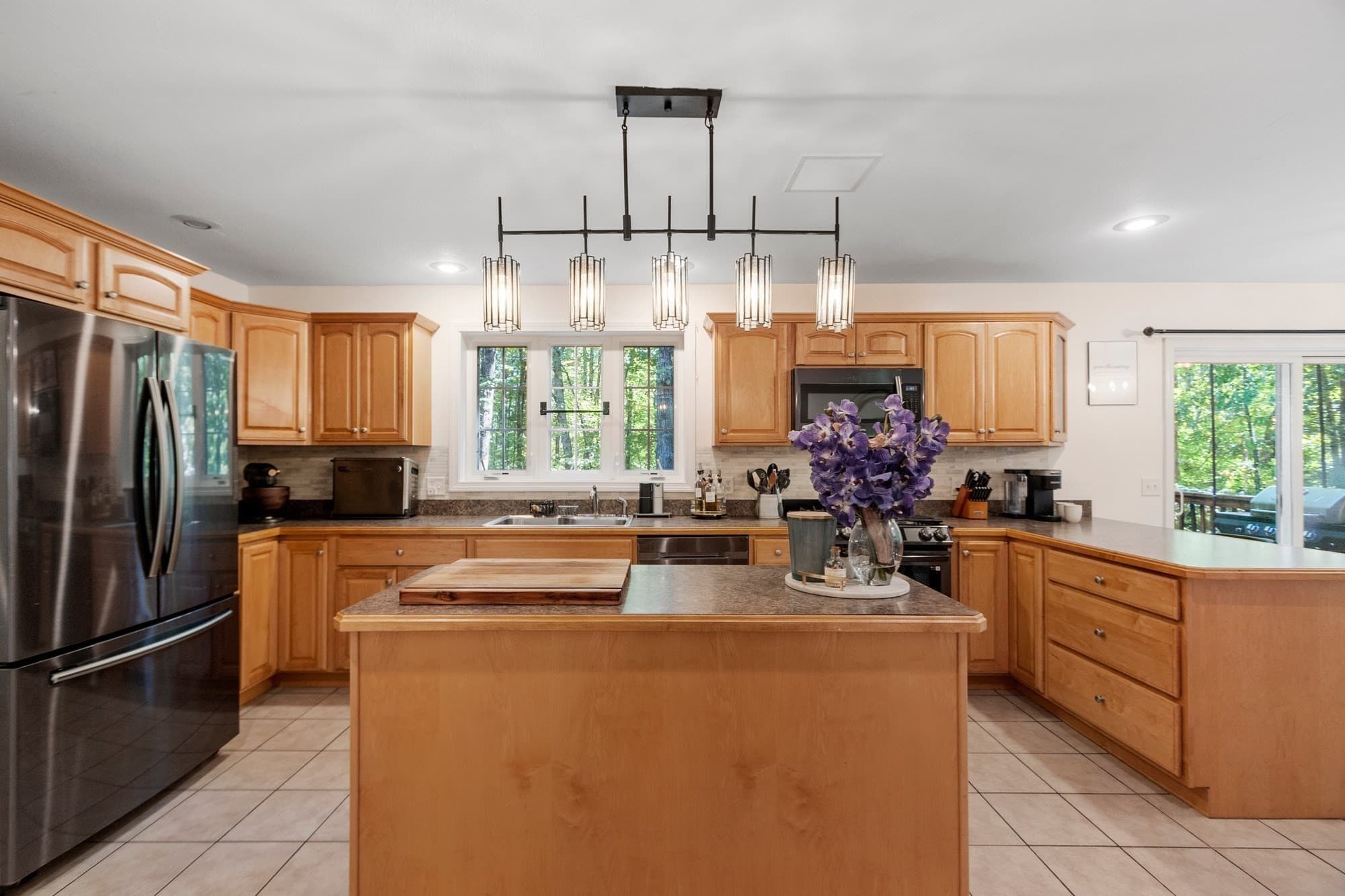 Single Family Residence at 24 Wilson Rd, Londonderry NH 03053, photo 11 of 40