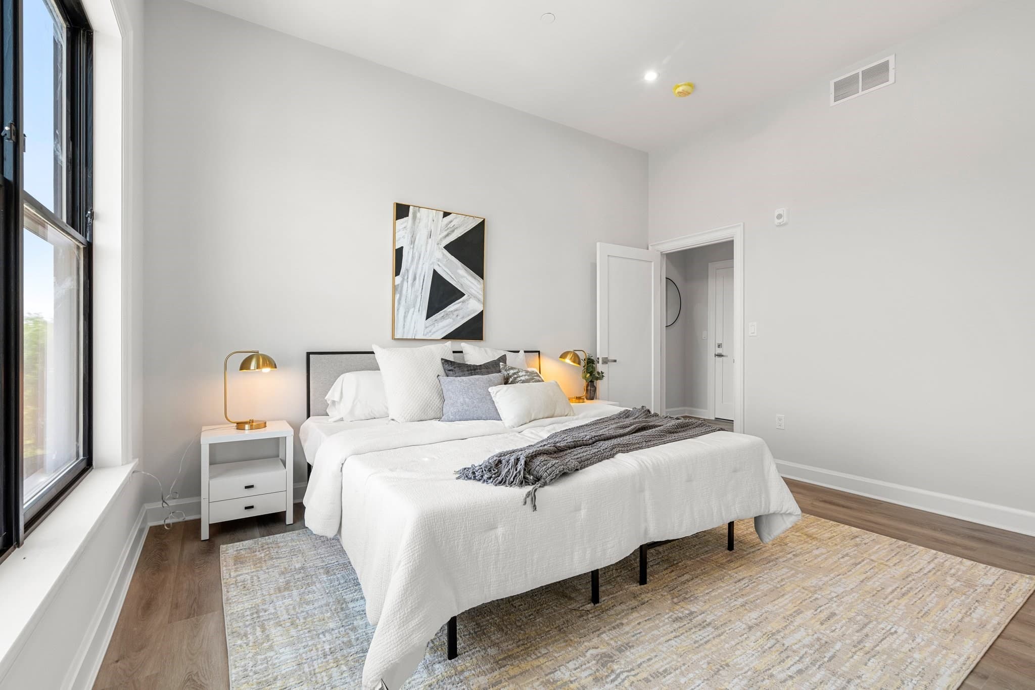 Condominium at 523 Second St # 202, Everett MA 02149, photo 10 of 17