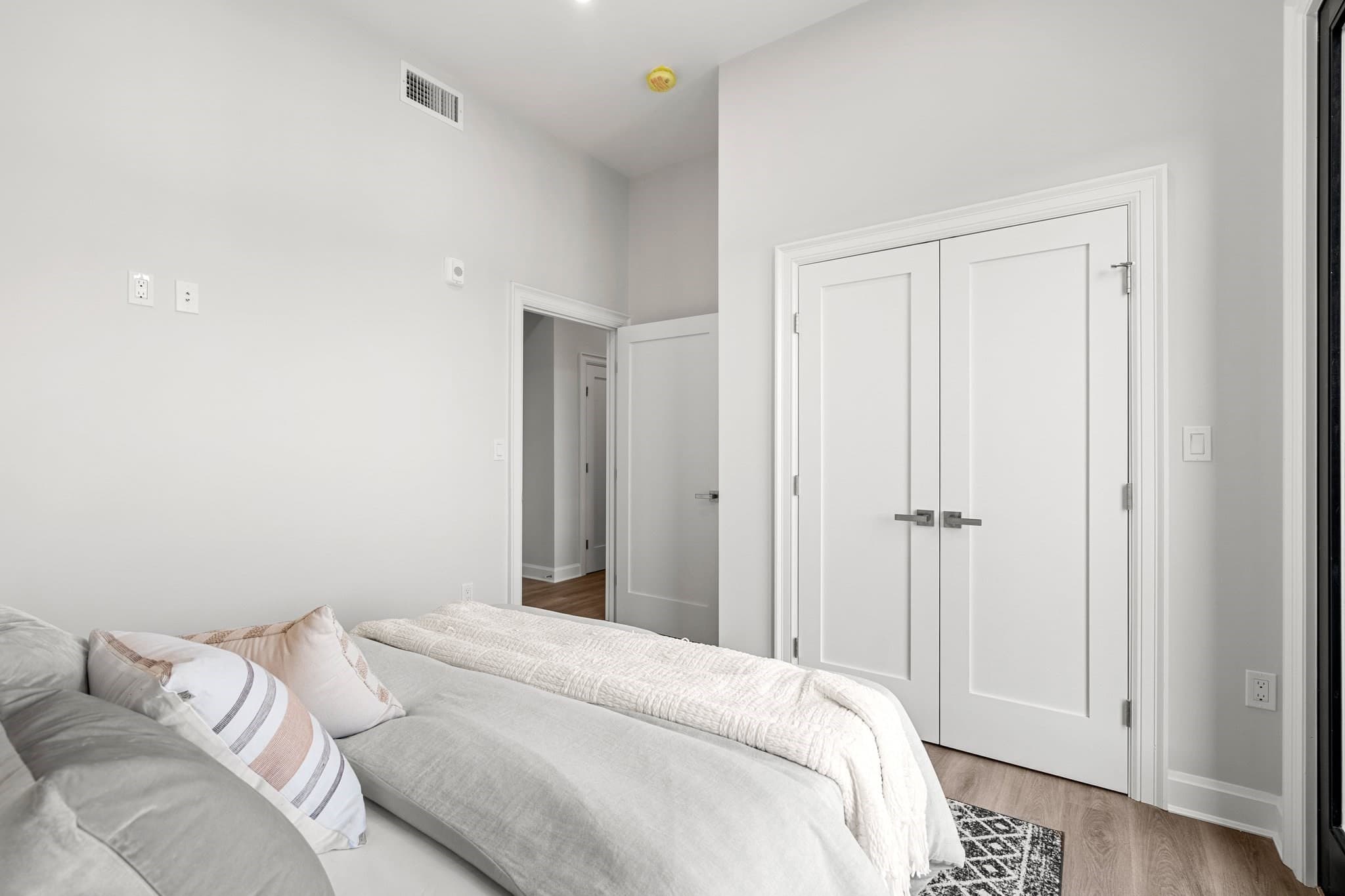 Condominium at 523 Second St # 202, Everett MA 02149, photo 8 of 17