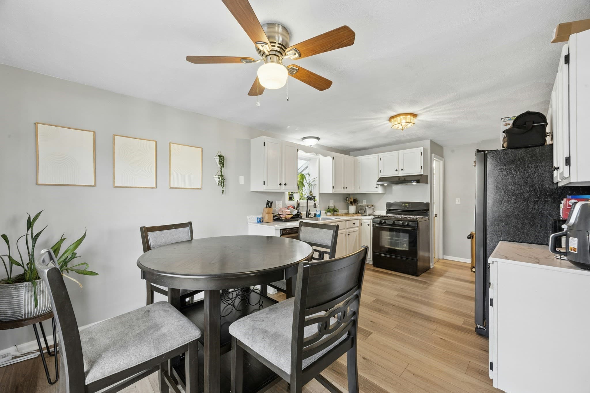 Condominium at 66 Byron Ave # 66, Lawrence MA 01841, photo 5 of 19
