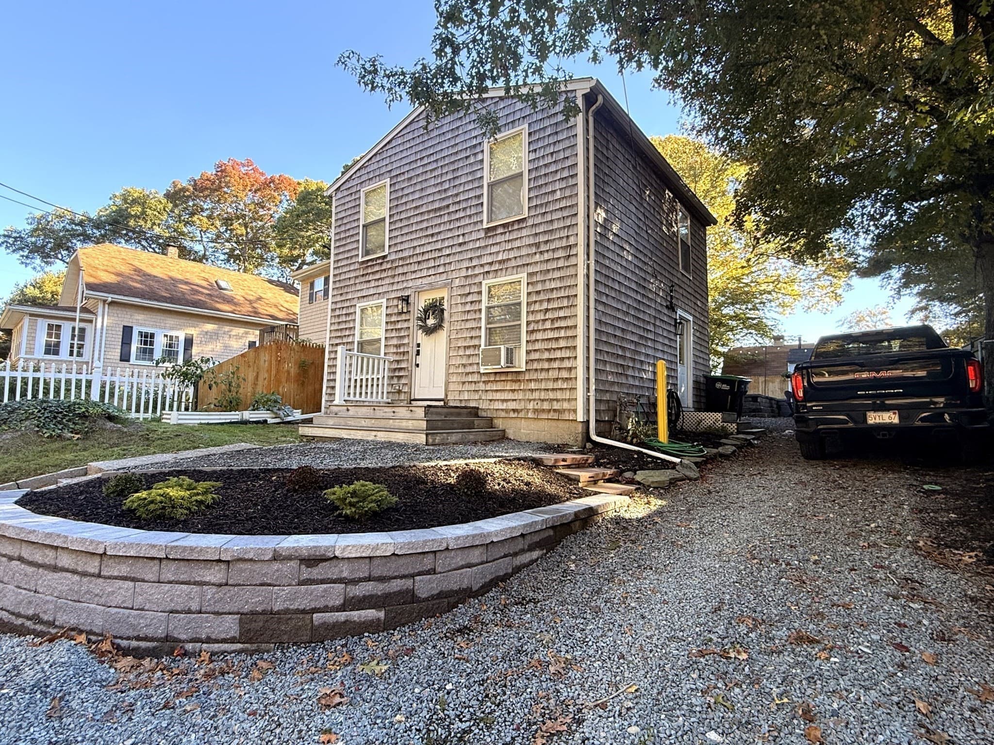 Single Family Residence at 288 Sanford Rd, Westport MA 02790, photo 2 of 26