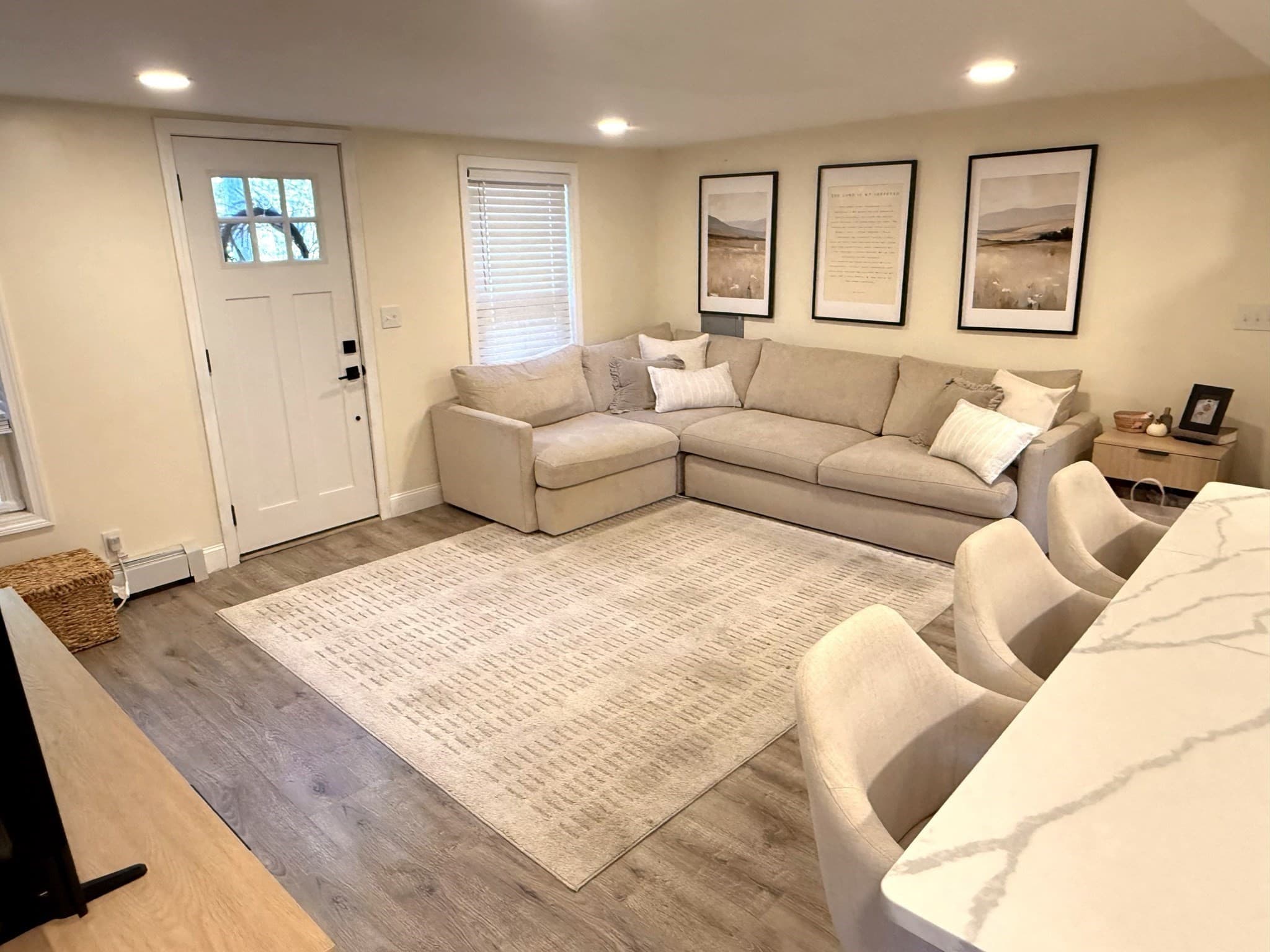 Single Family Residence at 288 Sanford Rd, Westport MA 02790, photo 4 of 26