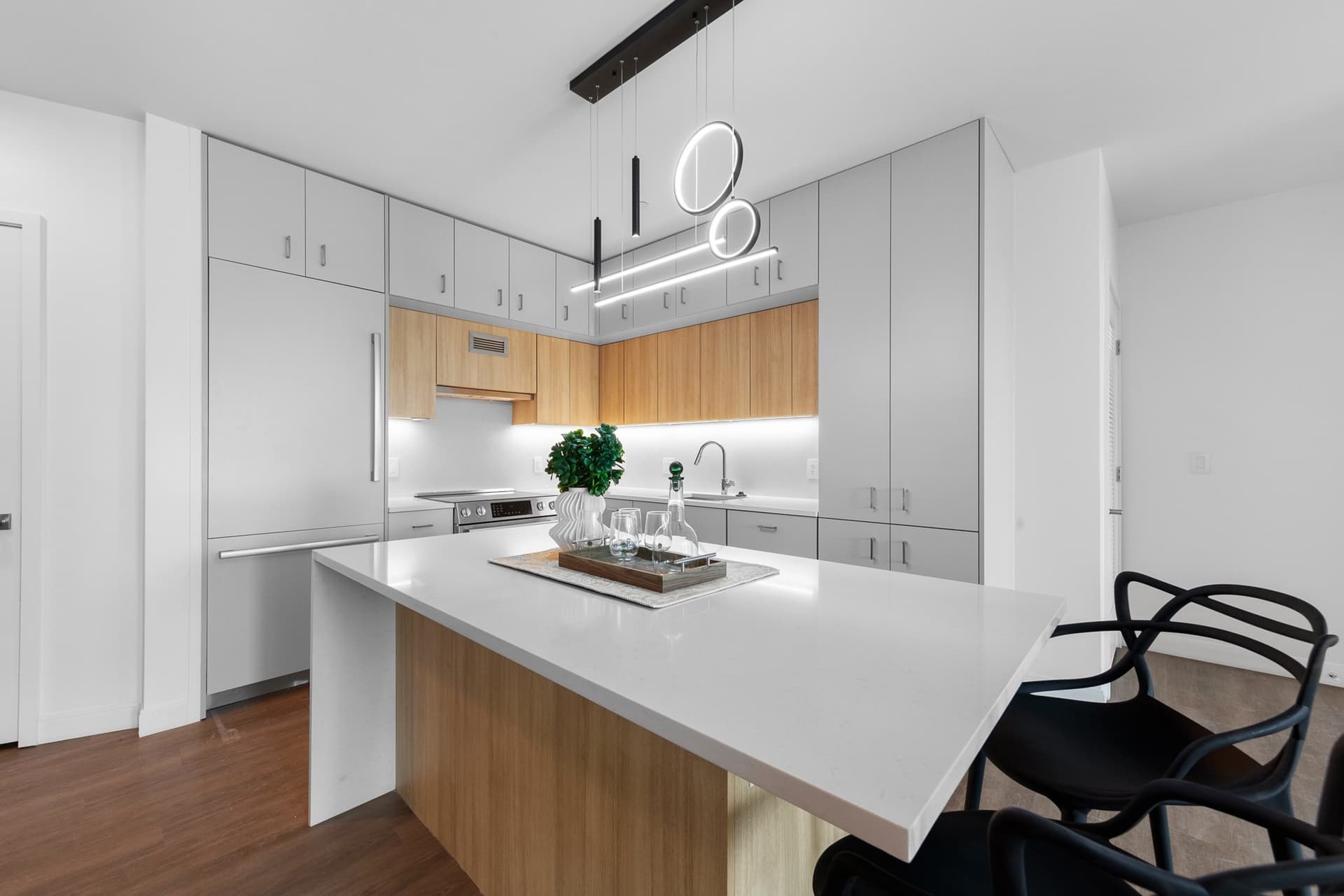 610 Hammond St # 306, Brookline MA 02467
