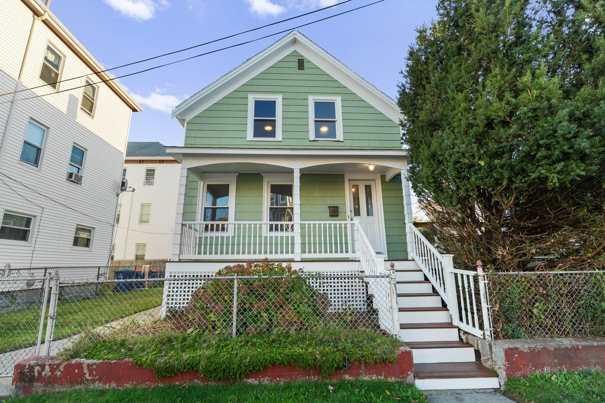 260 Phillips Ave, New Bedford MA 02746