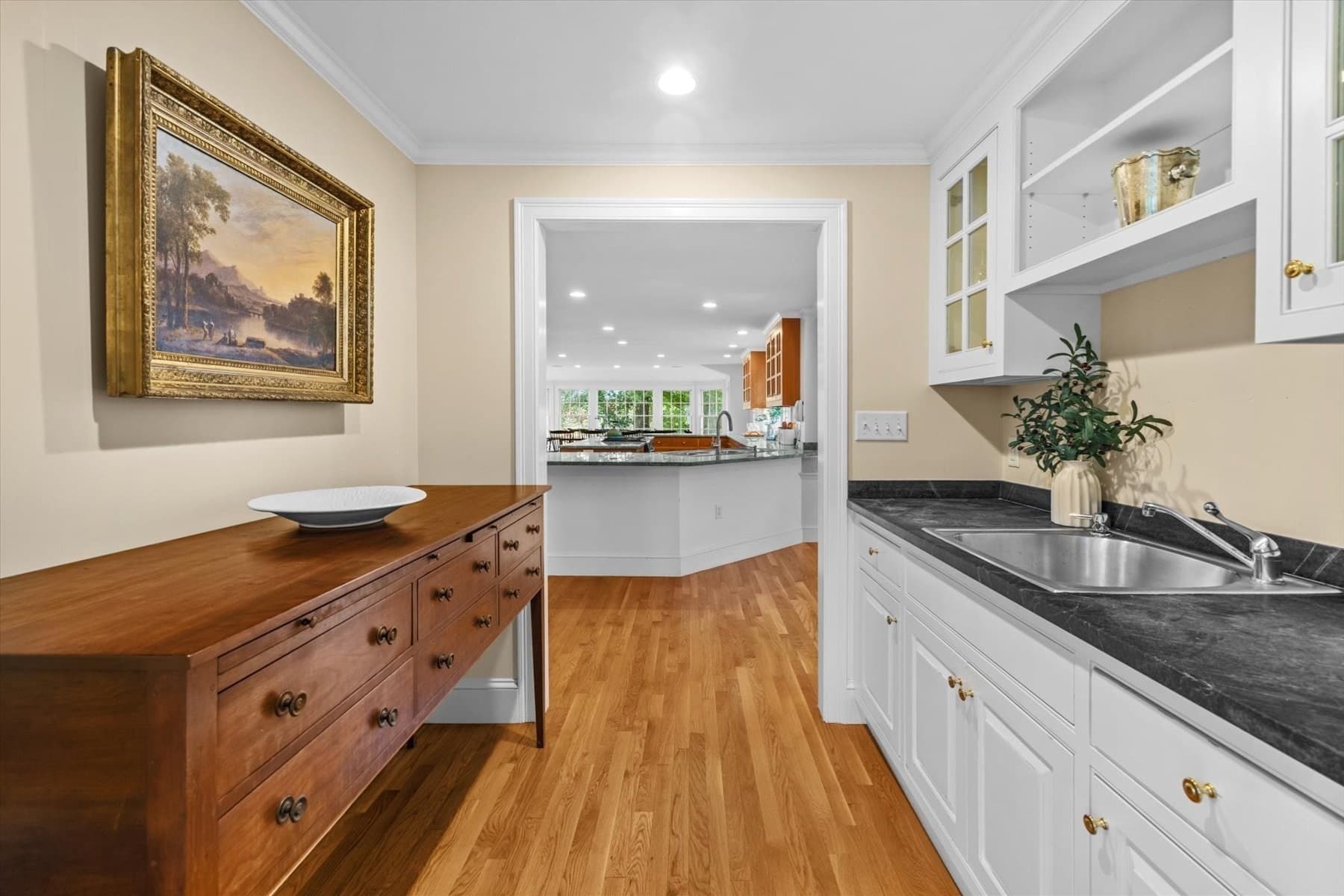 Single Family Residence at 34 Sunset Rd, Duxbury MA 02332, photo 11 of 42