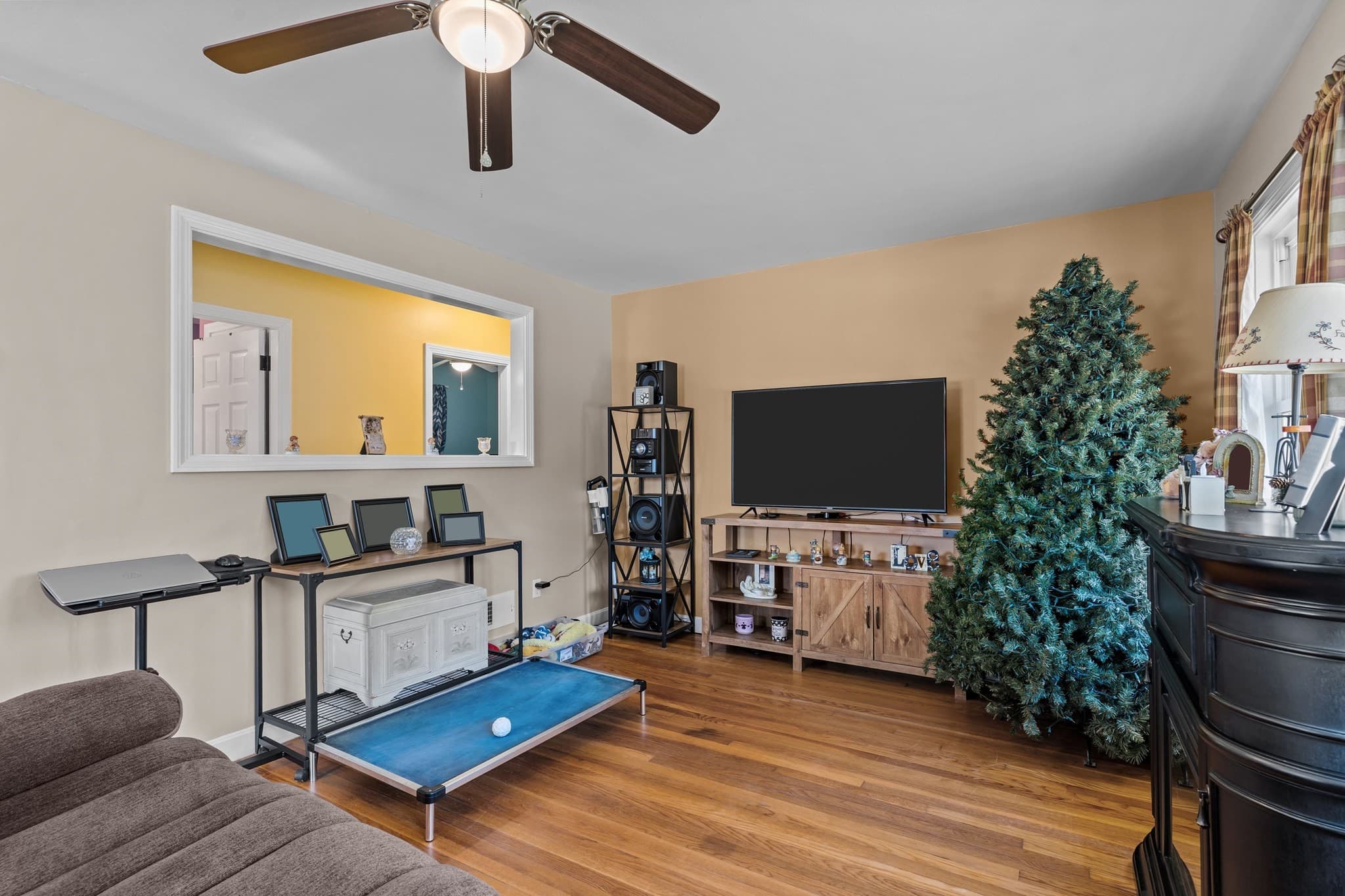 Single Family Residence at 216 S St E, Raynham MA 02767, photo 7 of 26
