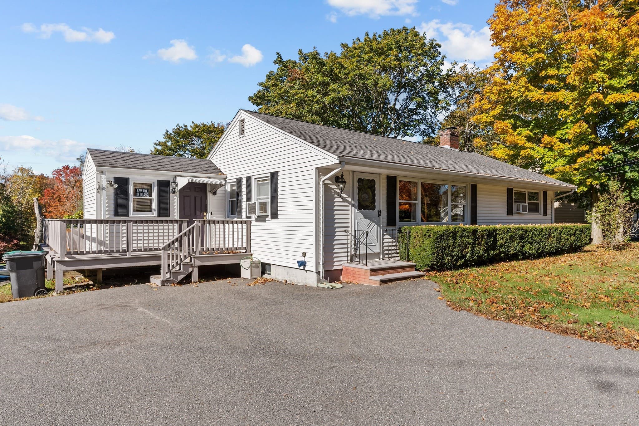 Single Family Residence at 216 S St E, Raynham MA 02767, photo 4 of 26