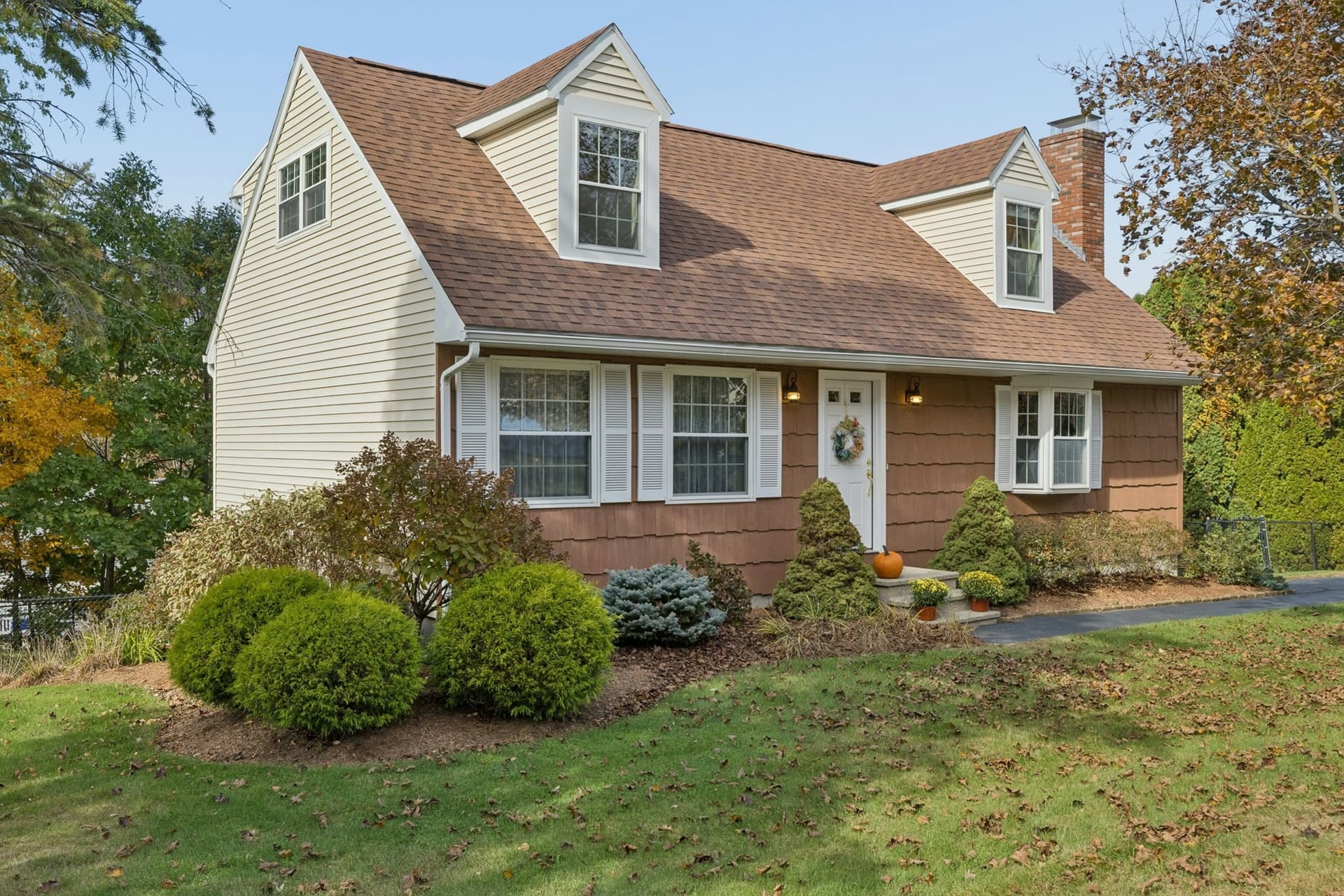 56 Bennett St, Hudson MA 01749