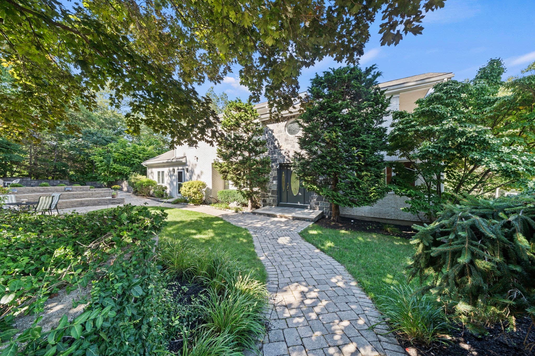 Single Family Residence at 18 Surrey Road, Winchester MA 01890, photo 38 of 41
