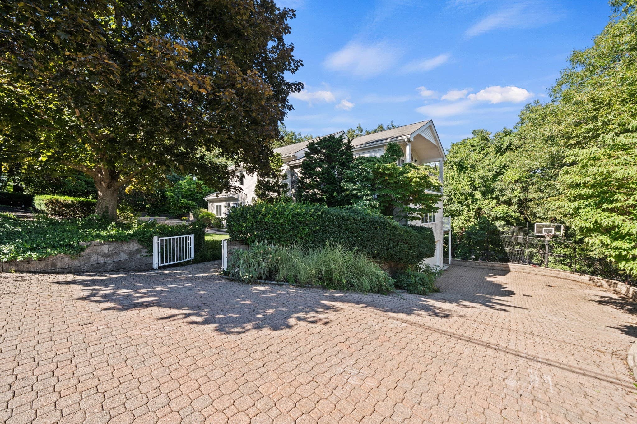 Single Family Residence at 18 Surrey Road, Winchester MA 01890, photo 31 of 41