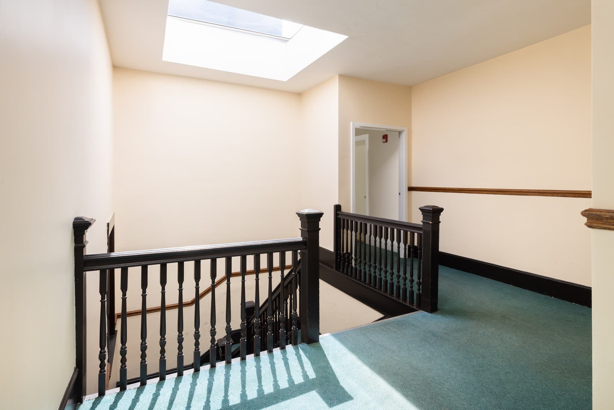 5+ Family - 5+ Units Up/Down at 1539 Beacon Street, Brookline MA 02446, photo 7 of 15