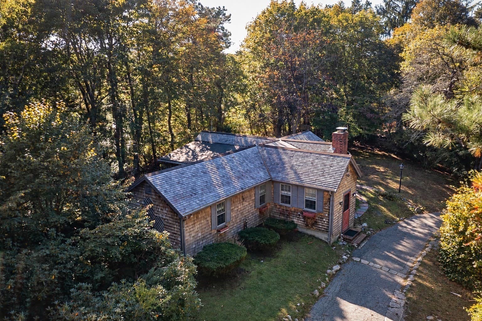 324 Sandwich St, Plymouth MA 02360