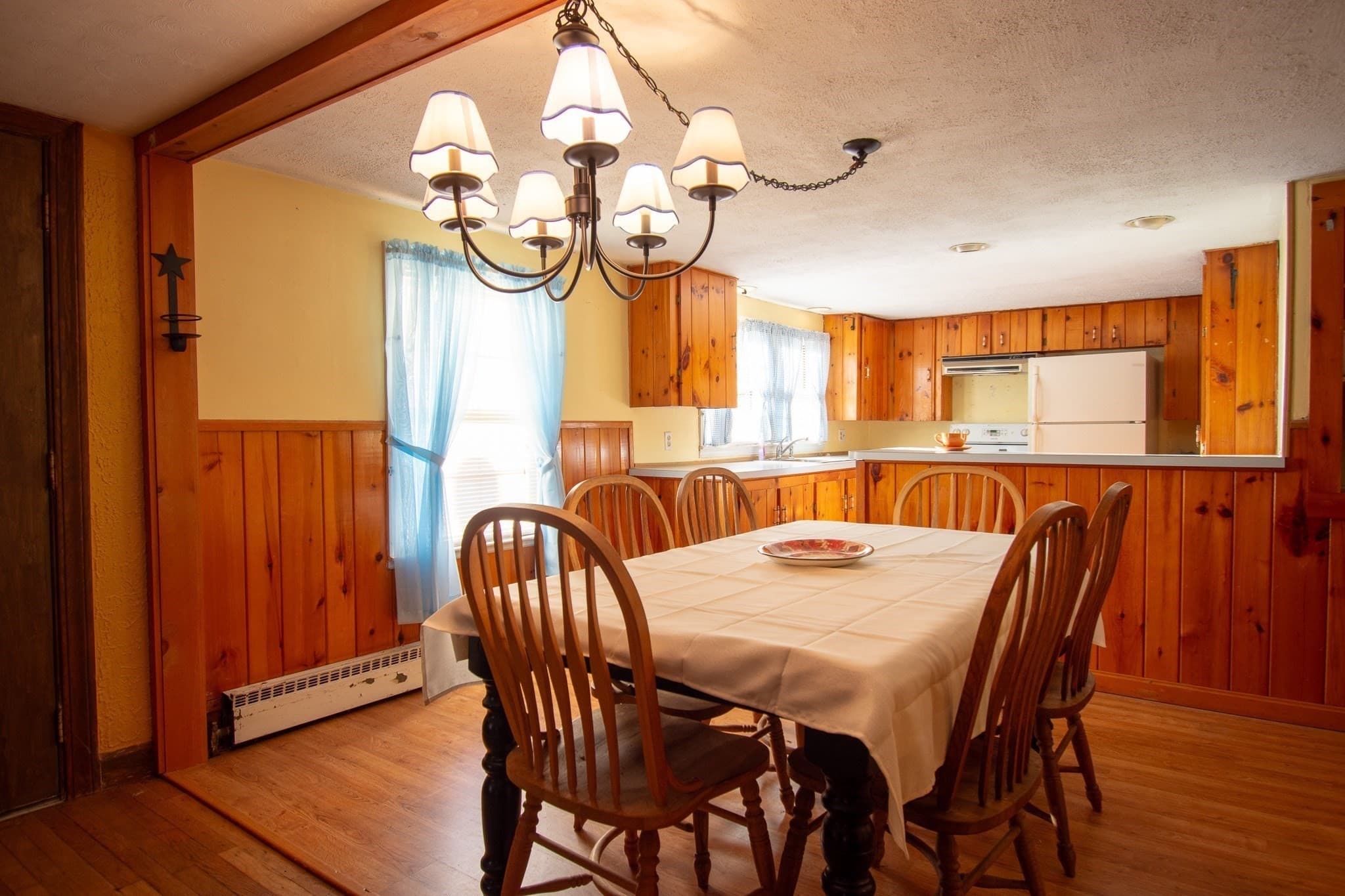 Single Family Residence at 92 Worcester Rd, Webster MA 01657, photo 3 of 26