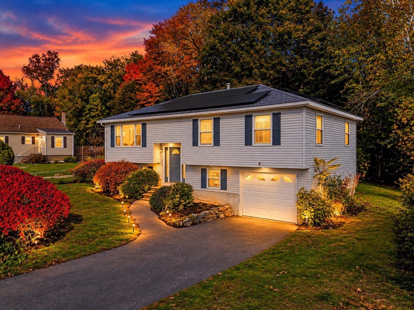 23 Iona Ave, Dracut MA 01826