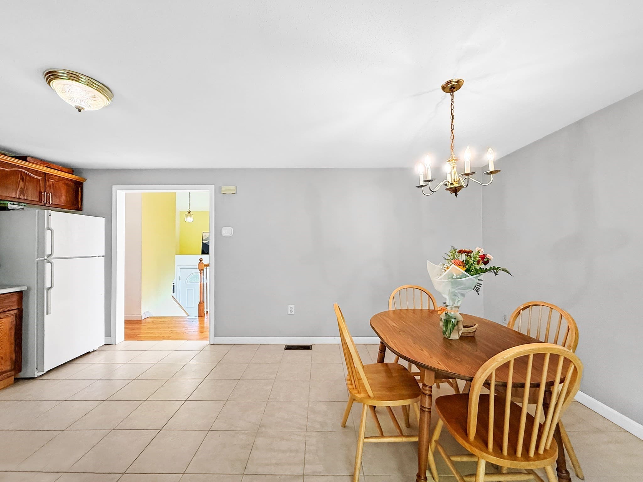 Single Family Residence at 23 Iona Ave, Dracut MA 01826, photo 29 of 42