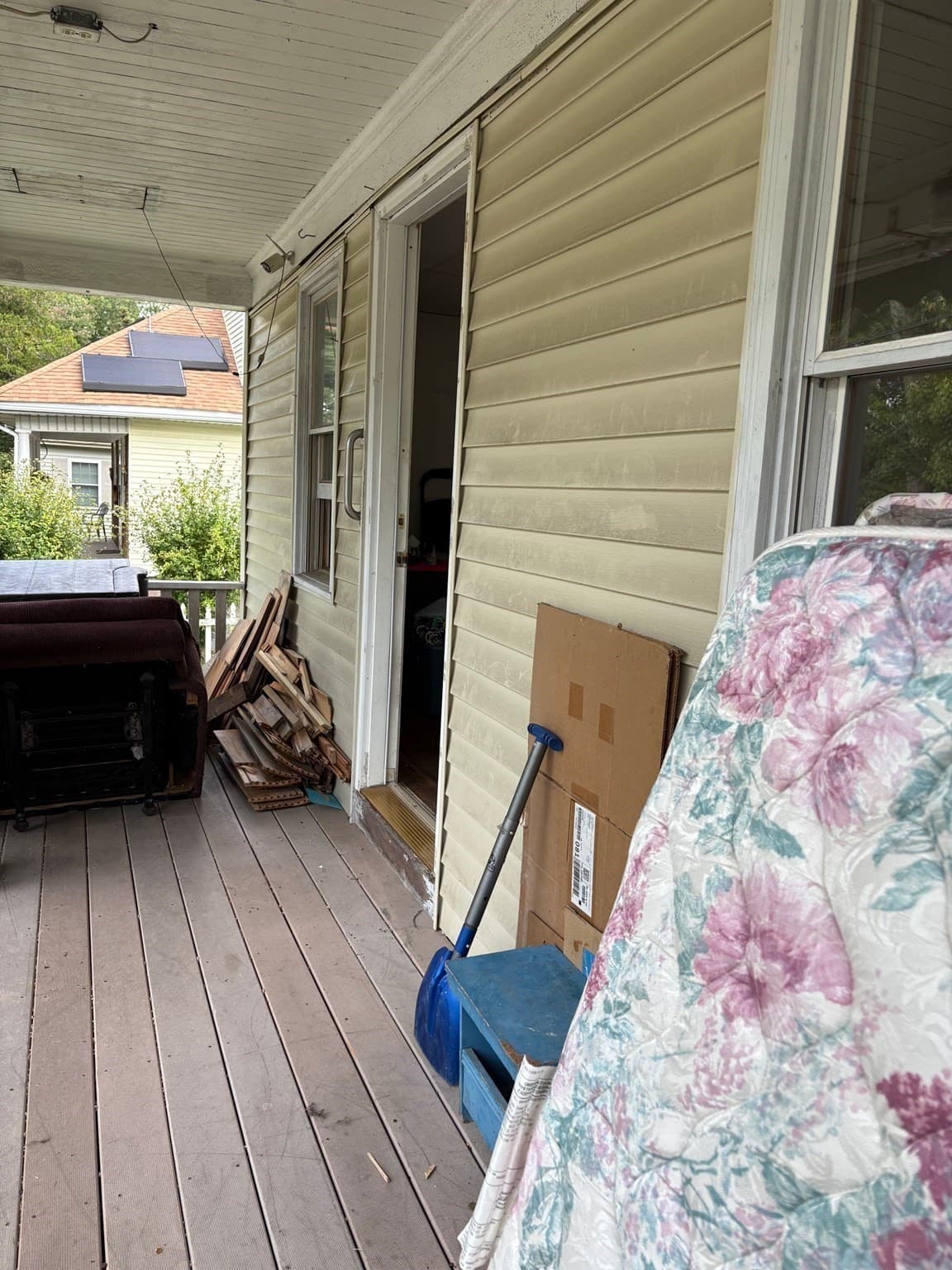 Single Family Residence at 41 Perrin, Seekonk MA 02771, photo 2 of 8