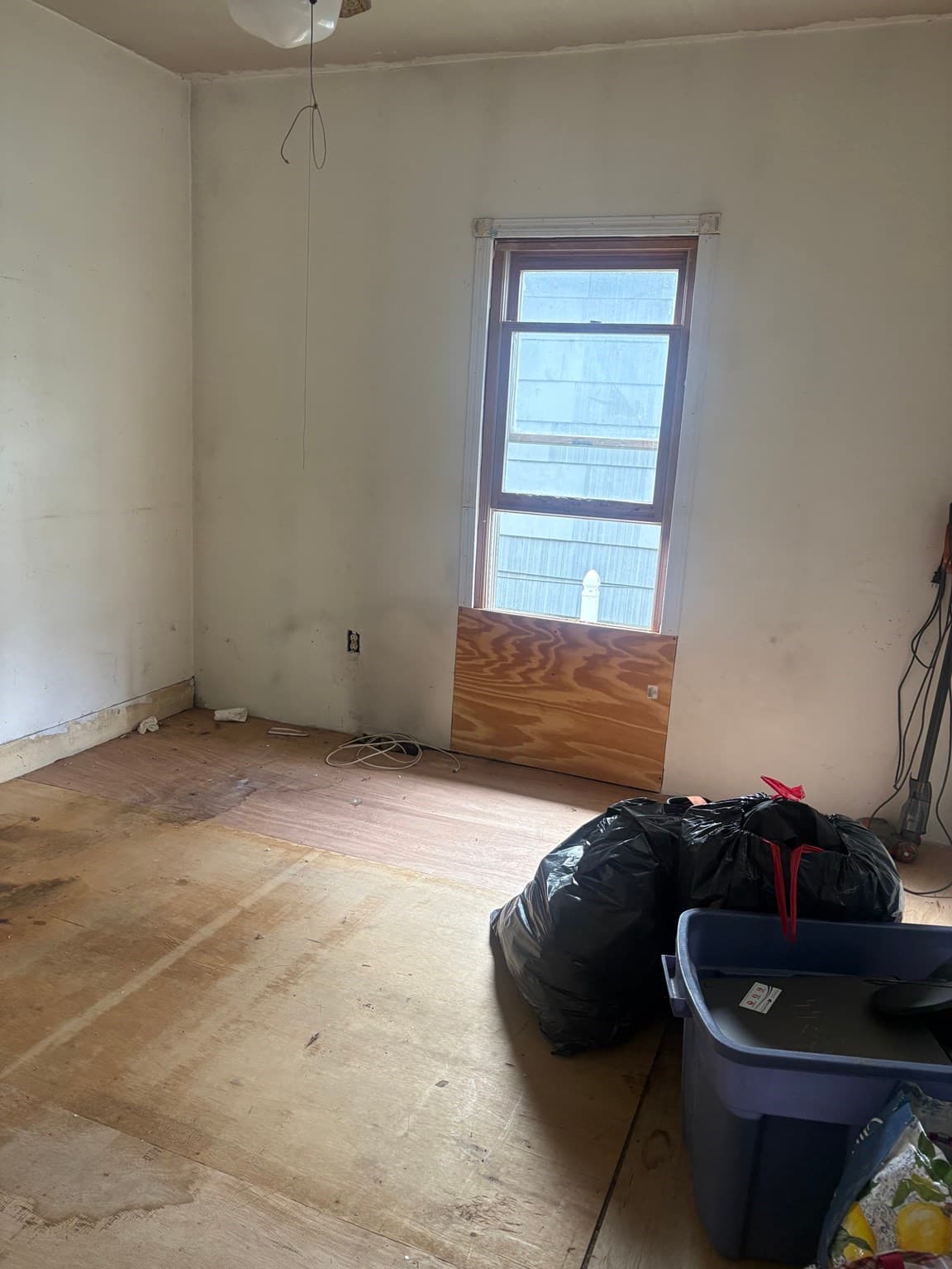 Single Family Residence at 41 Perrin, Seekonk MA 02771, photo 8 of 8