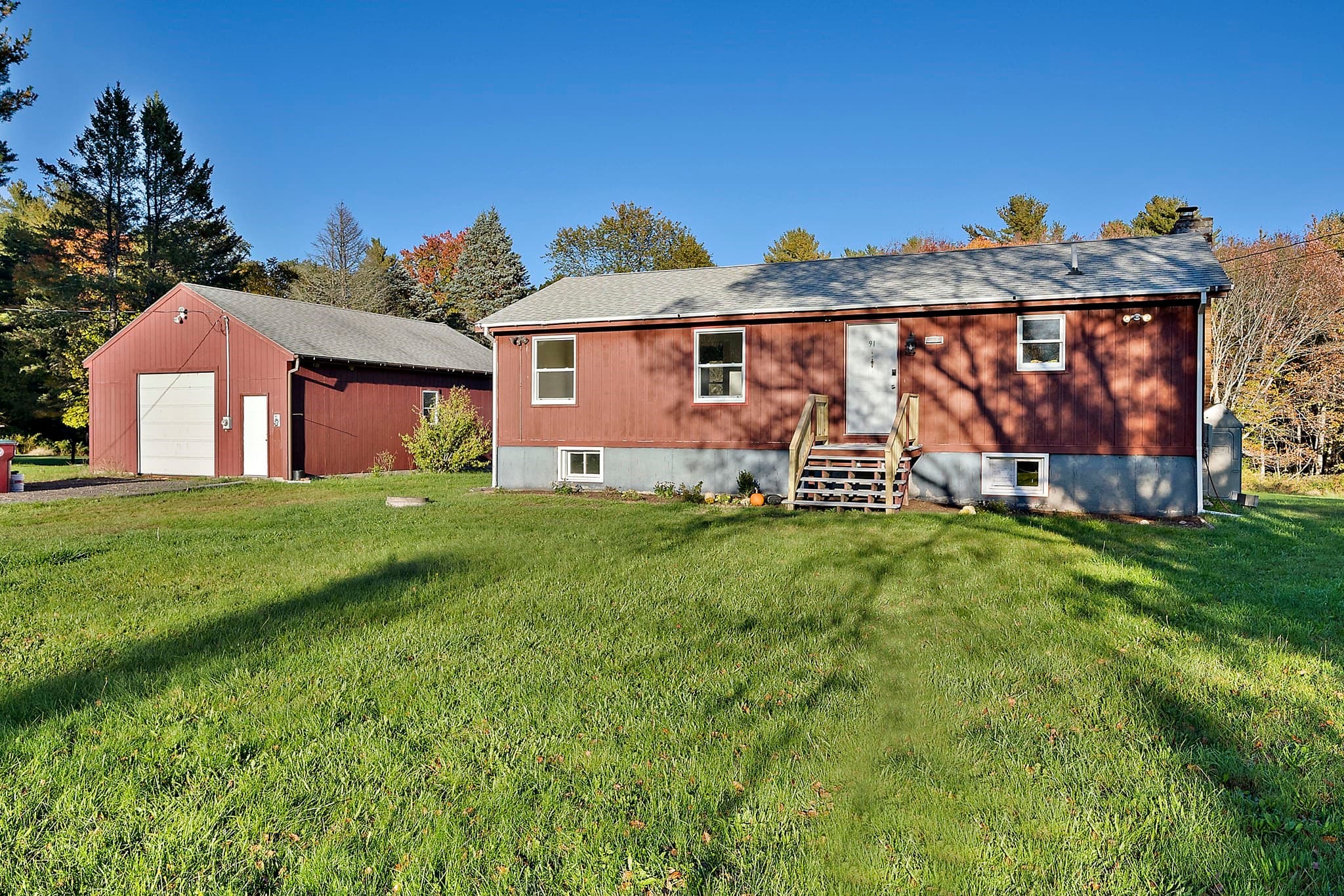Single Family Residence at 91 Cedar, Middleboro MA 02344, photo 3 of 33