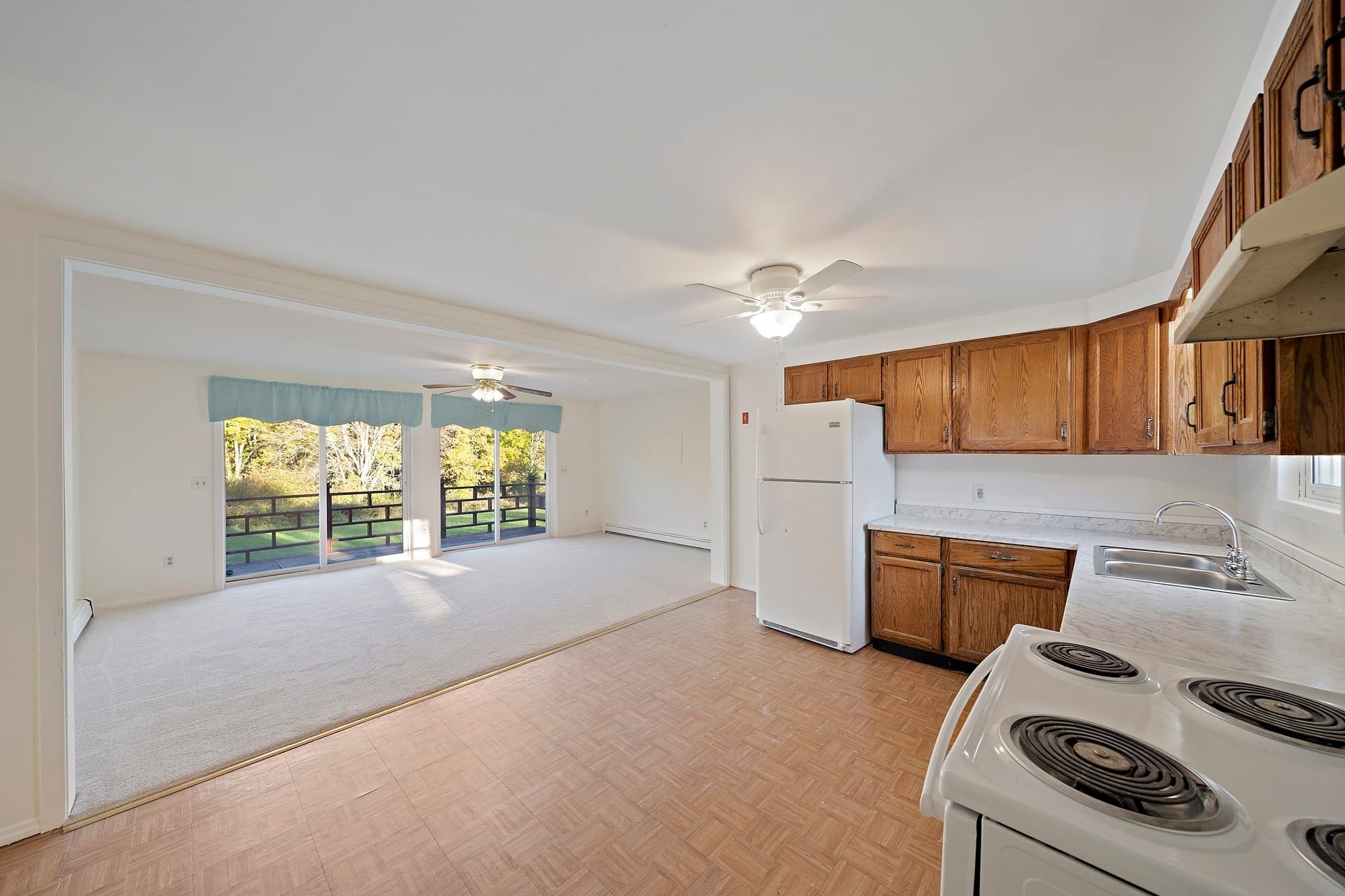 Single Family Residence at 91 Cedar, Middleboro MA 02344, photo 5 of 33
