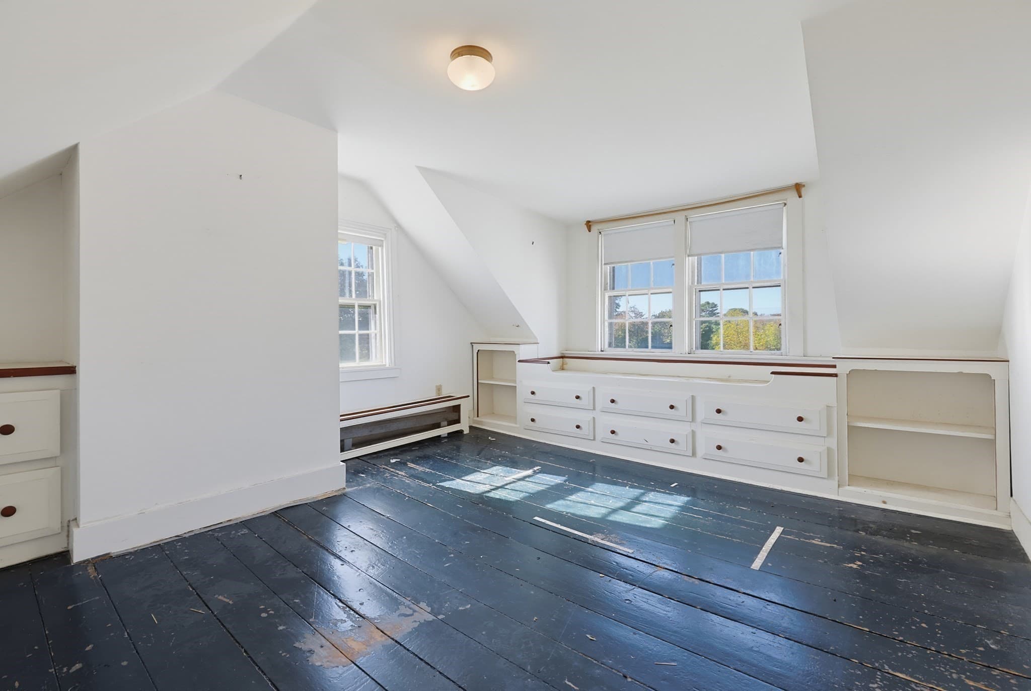 Single Family Residence at 1823 Main Rd, Westport MA 02791, photo 26 of 42