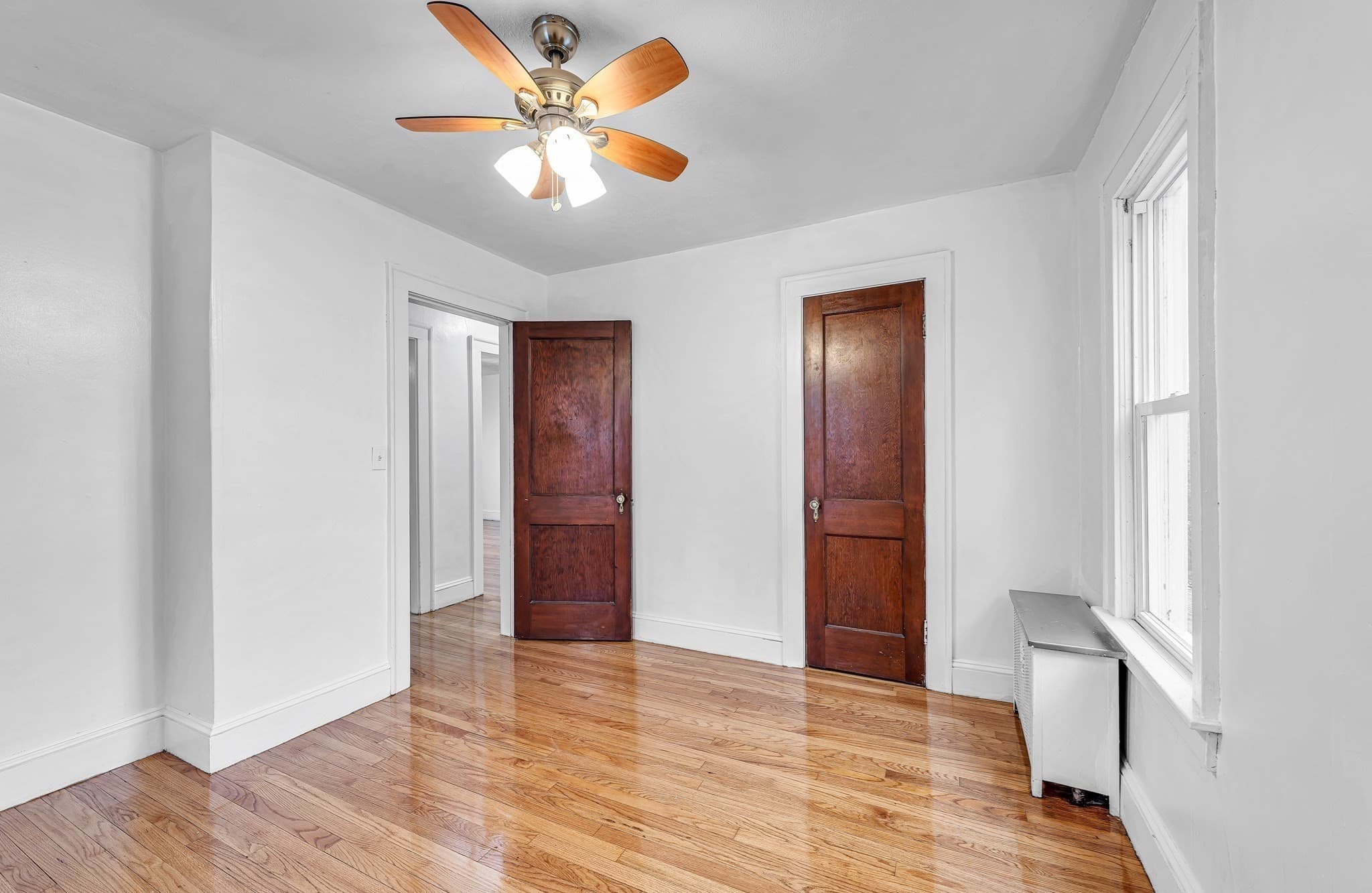 Single Family Residence at 73 Santa Barbara St, Springfield MA 01104, photo 26 of 41