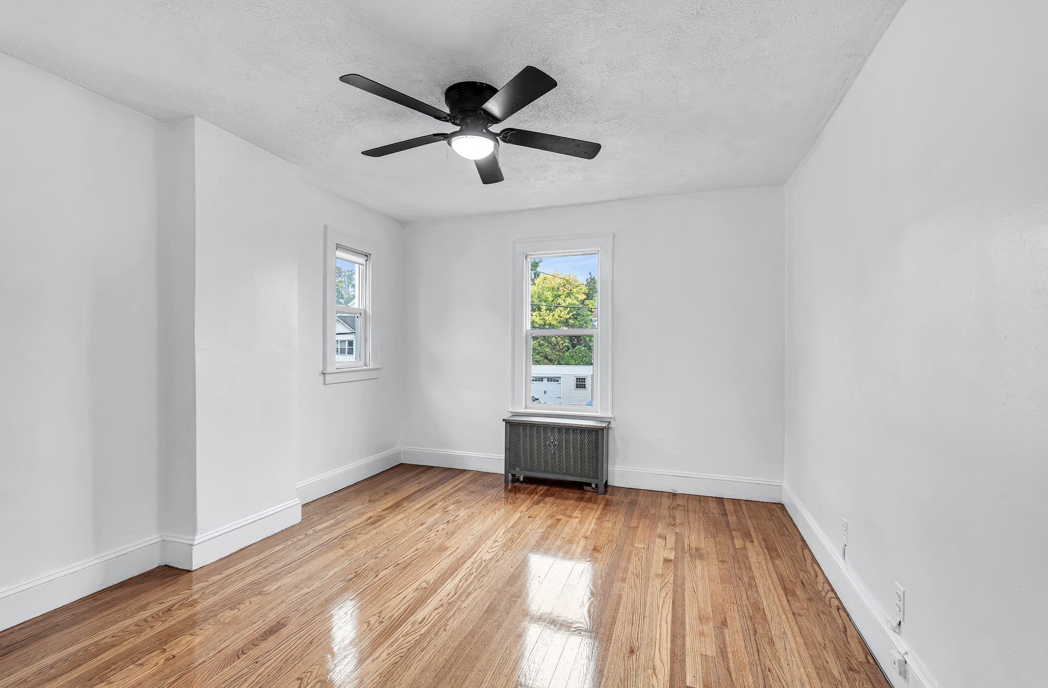 Single Family Residence at 73 Santa Barbara St, Springfield MA 01104, photo 22 of 41