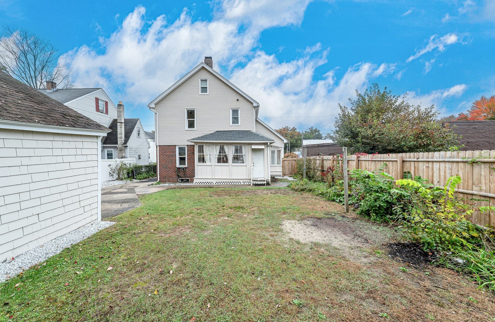 Single Family Residence at 73 Santa Barbara St, Springfield MA 01104, photo 36 of 41