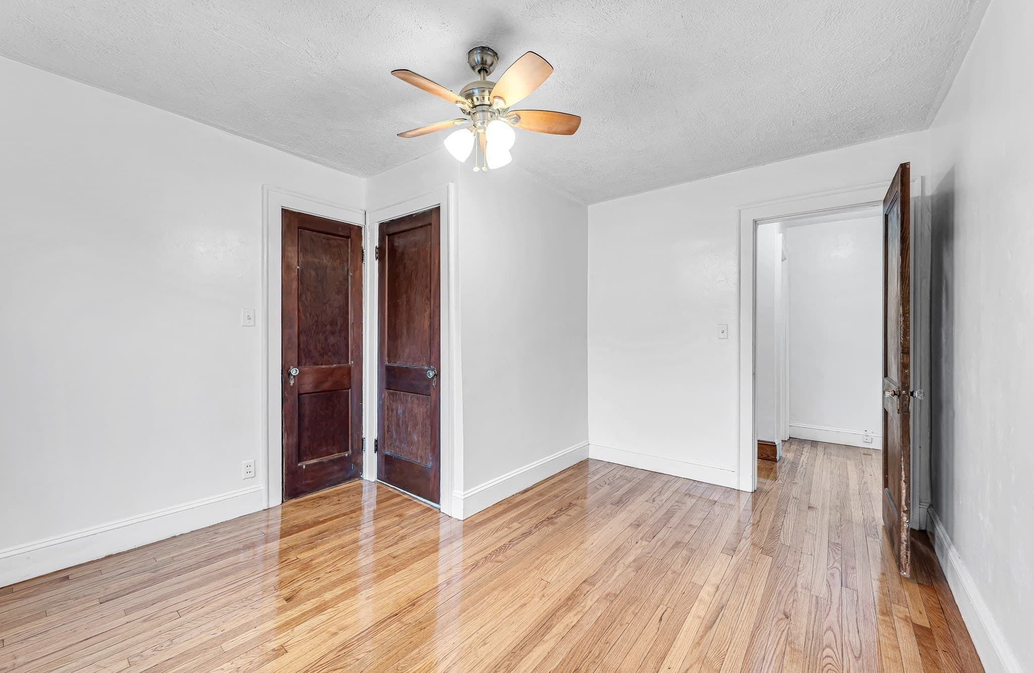 Single Family Residence at 73 Santa Barbara St, Springfield MA 01104, photo 19 of 41
