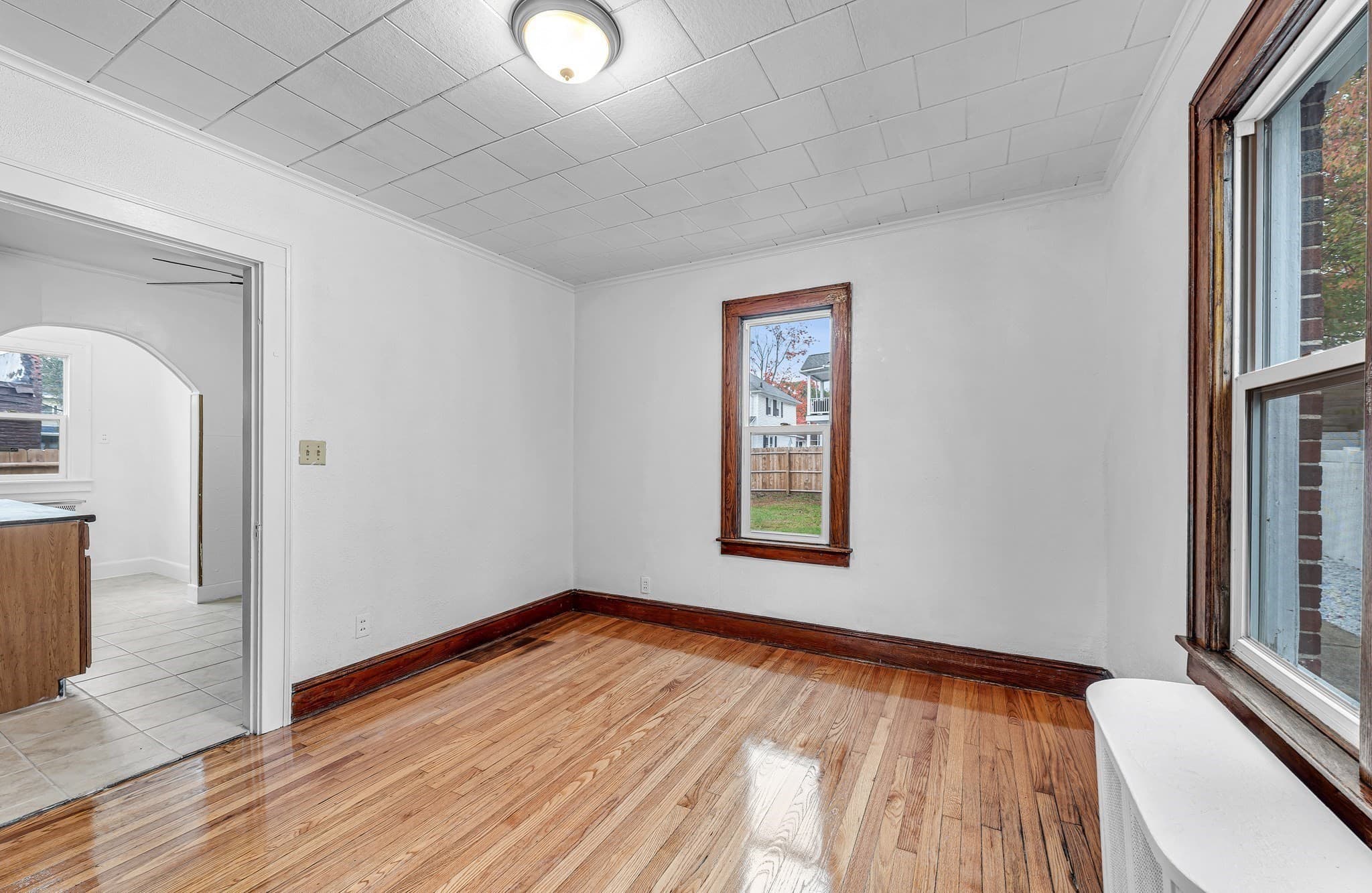 Single Family Residence at 73 Santa Barbara St, Springfield MA 01104, photo 8 of 41