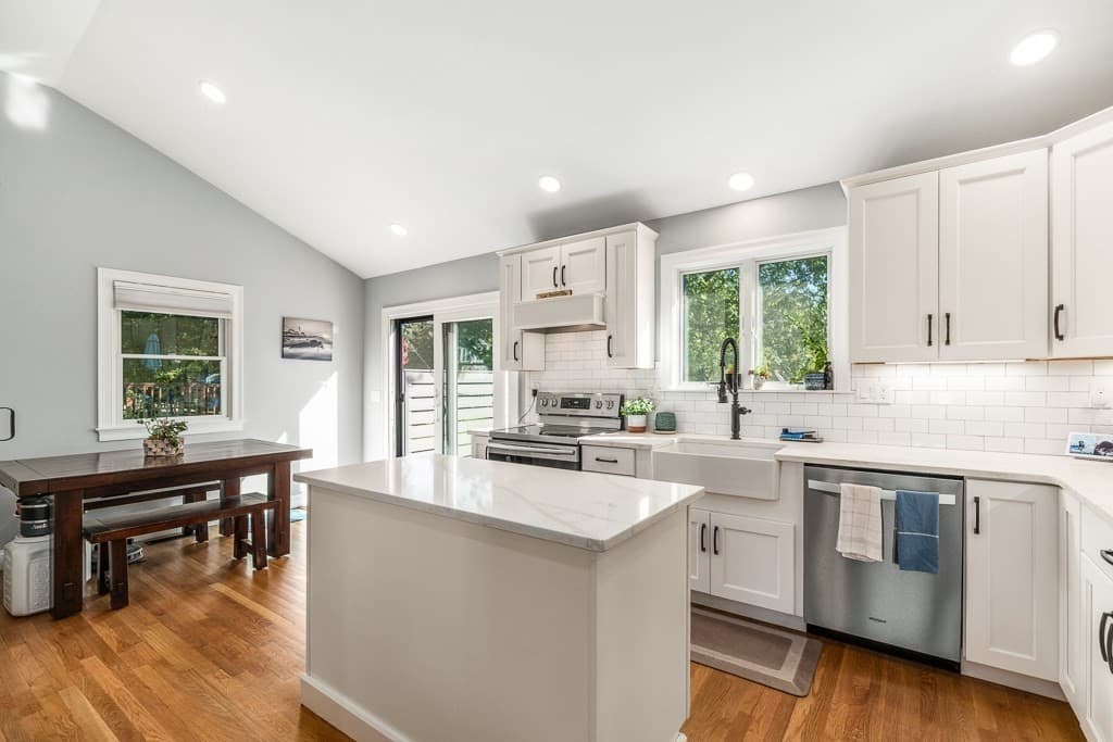 Single Family Residence at 24 Jordan St., Beverly MA 01915, photo 3 of 28