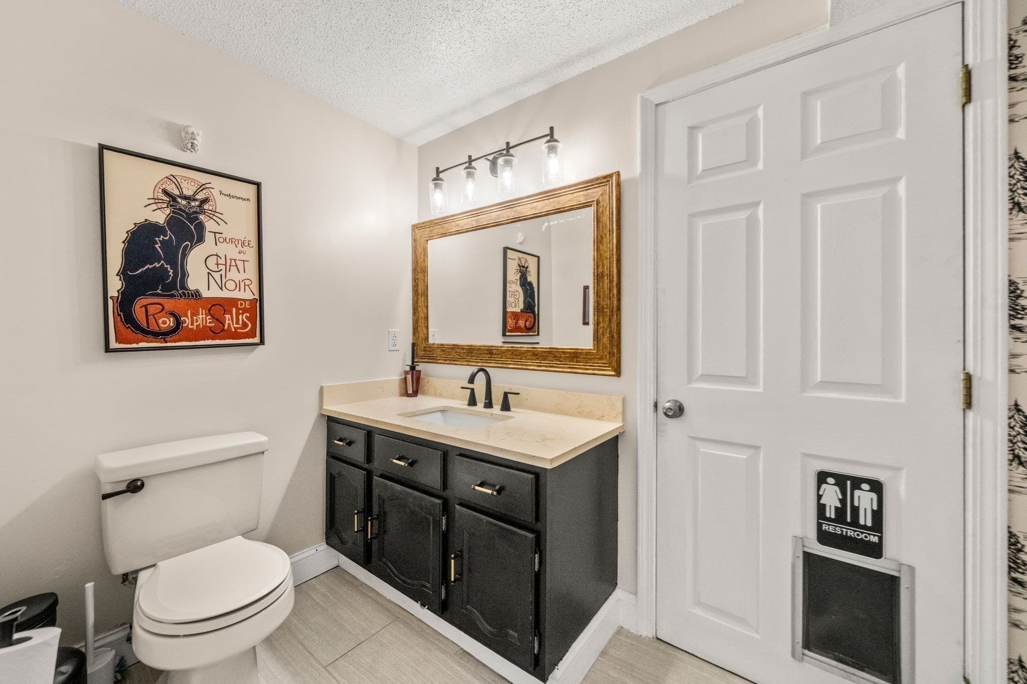 Condominium at 21 Athens St # 26, Weymouth MA 02191, photo 7 of 35
