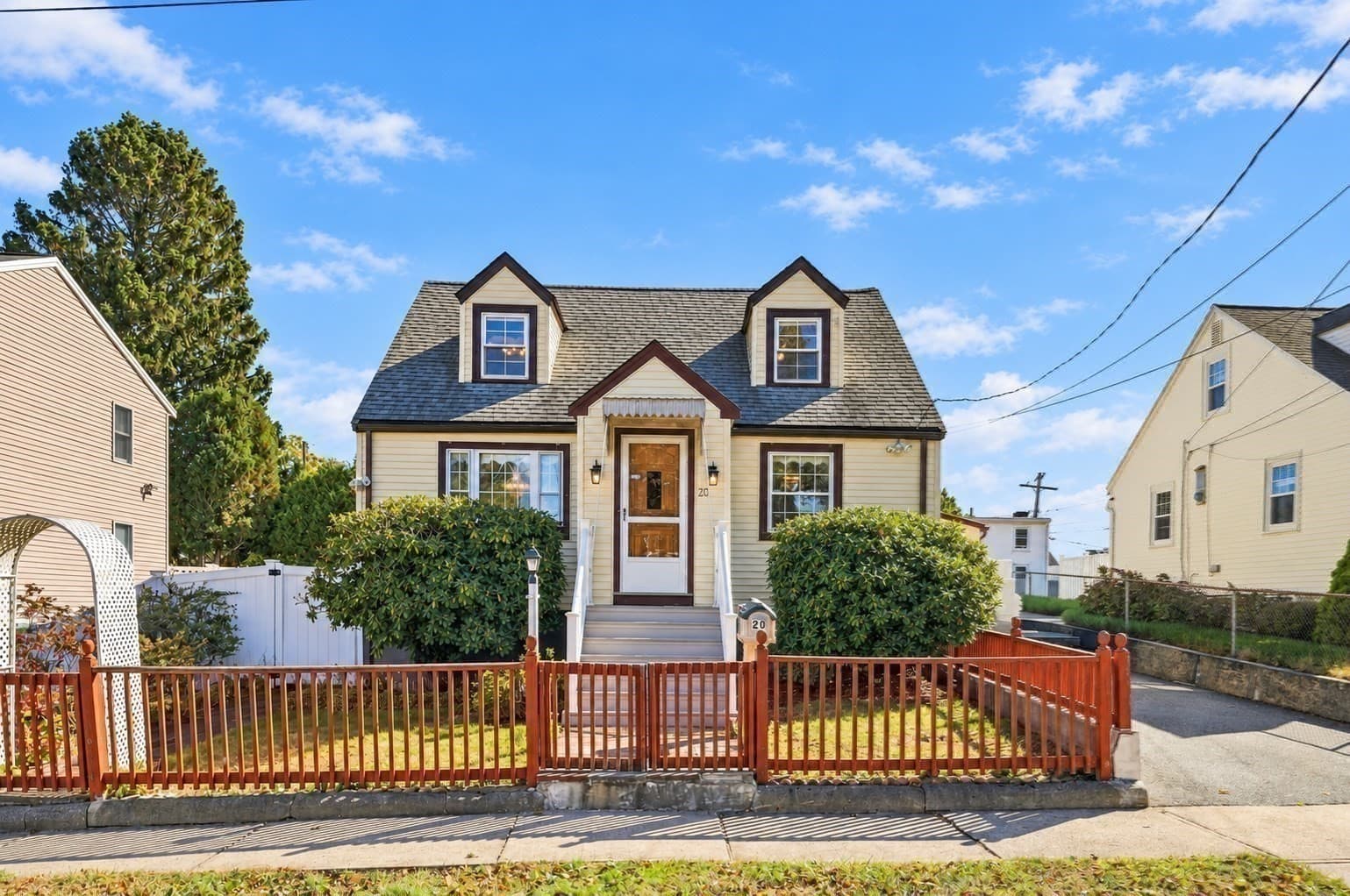 20 Benmor St, Medford MA 02155