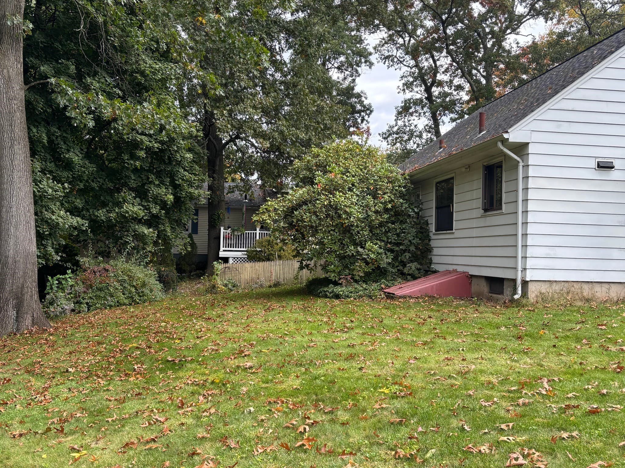 Single Family Residence at 250 W Allen Ridge Rd, Springfield MA 01118, photo 5 of 19