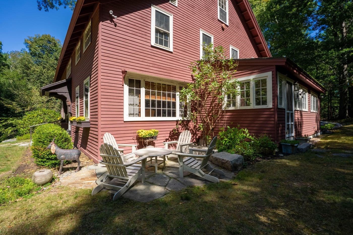 Single Family Residence at 23 Eaglehead Rd, Manchester MA 01944, photo 34 of 40