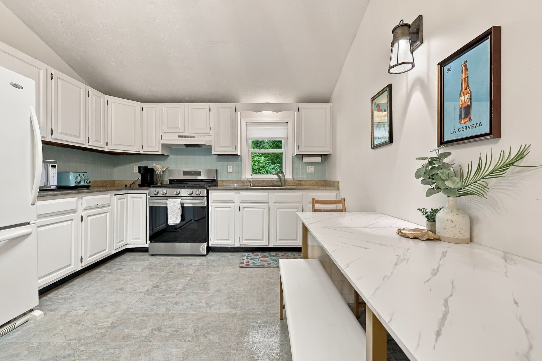 Single Family Residence at 28 Avalon Dr, Falmouth MA 02536, photo 13 of 31
