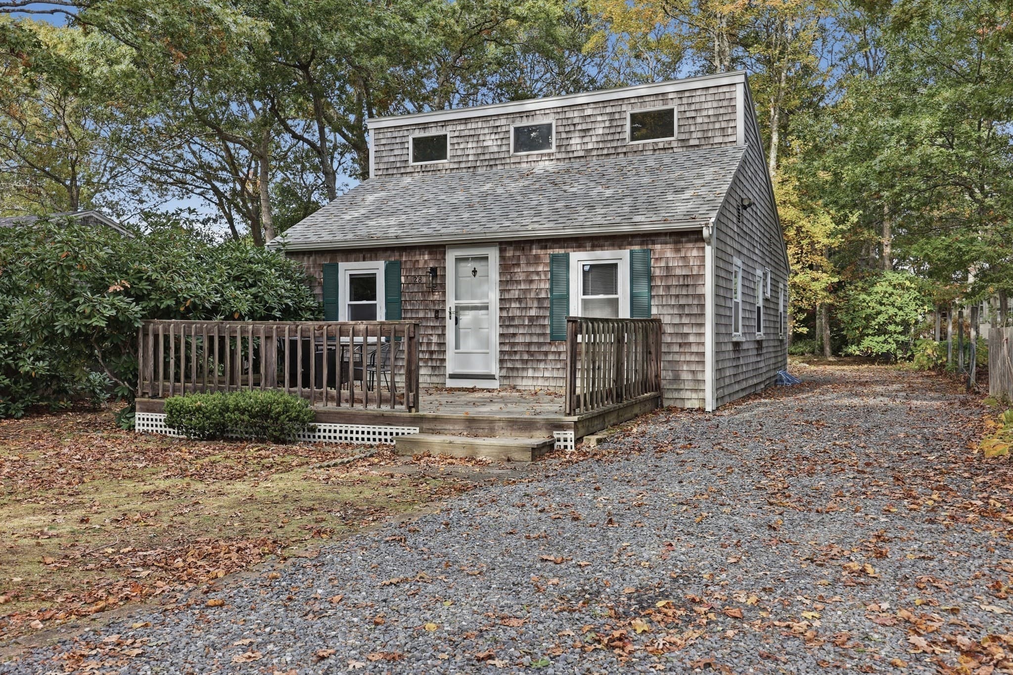28 Avalon Dr, Falmouth MA 02536
