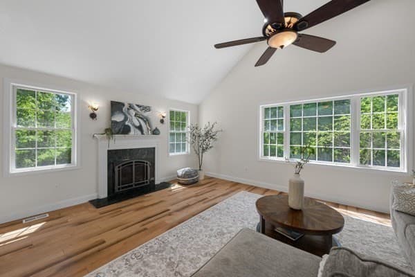 Single Family Residence at 128 Memorial Dr, Shrewsbury MA 01545, photo 12 of 42