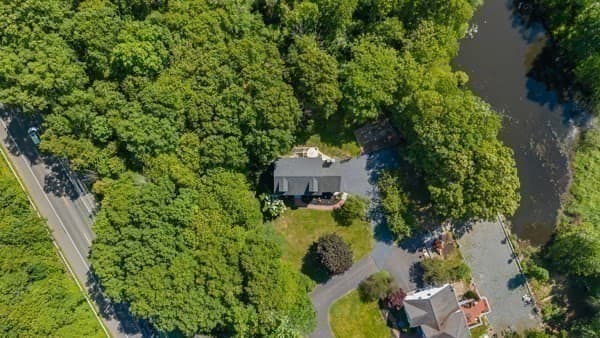 Single Family Residence at 128 Memorial Dr, Shrewsbury MA 01545, photo 40 of 42