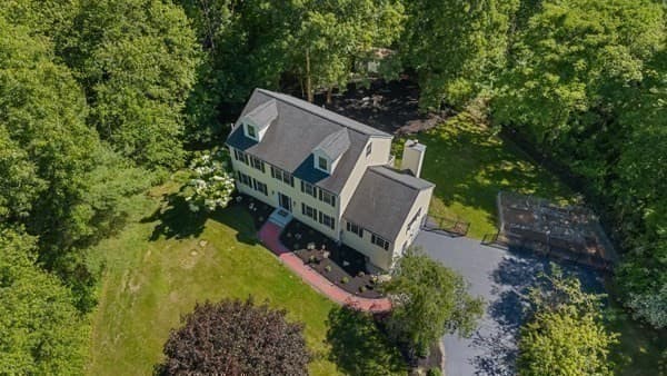 Single Family Residence at 128 Memorial Dr, Shrewsbury MA 01545, photo 39 of 42